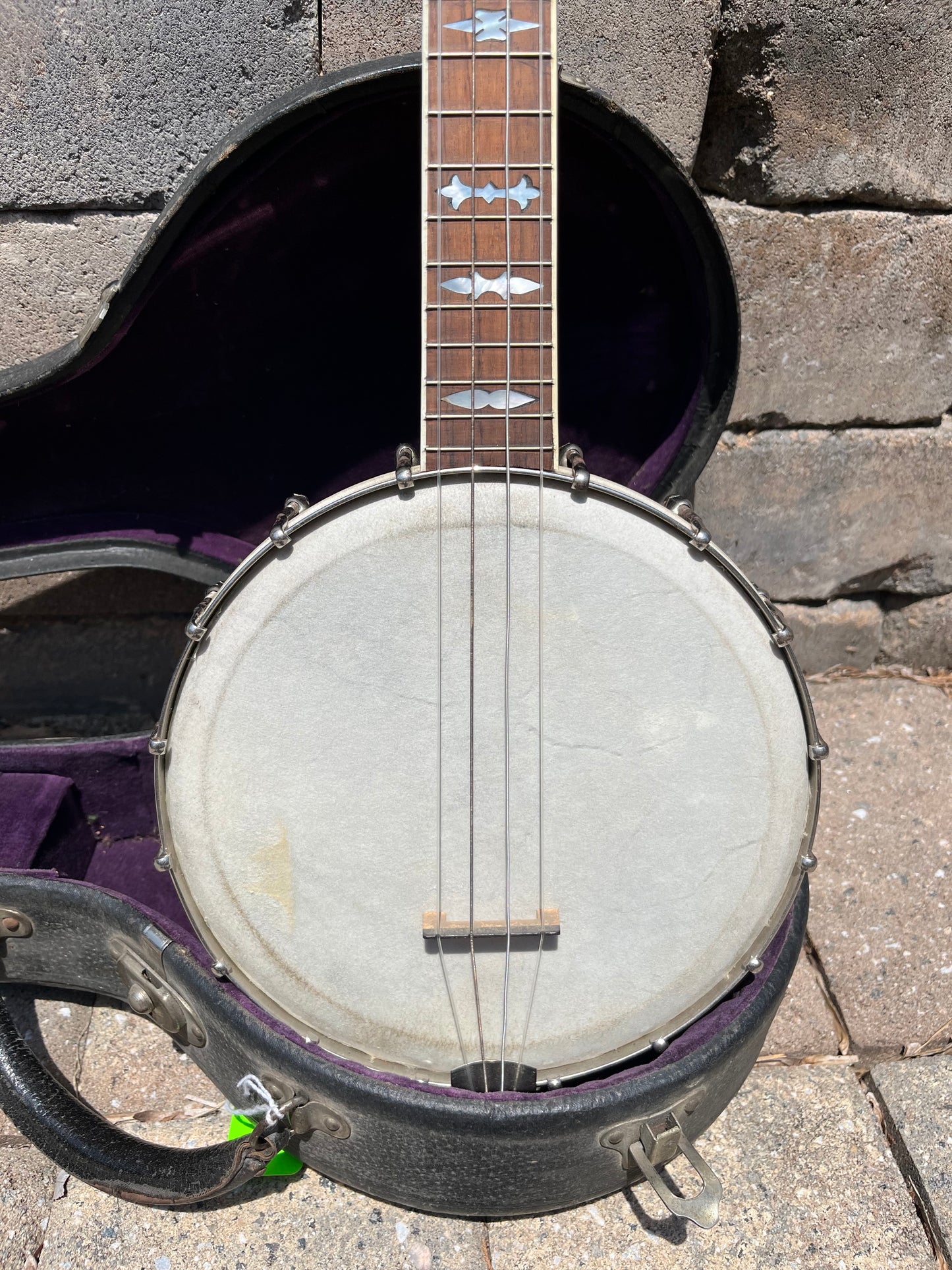 Vintage Gibson Ukulele Banjo Style 3