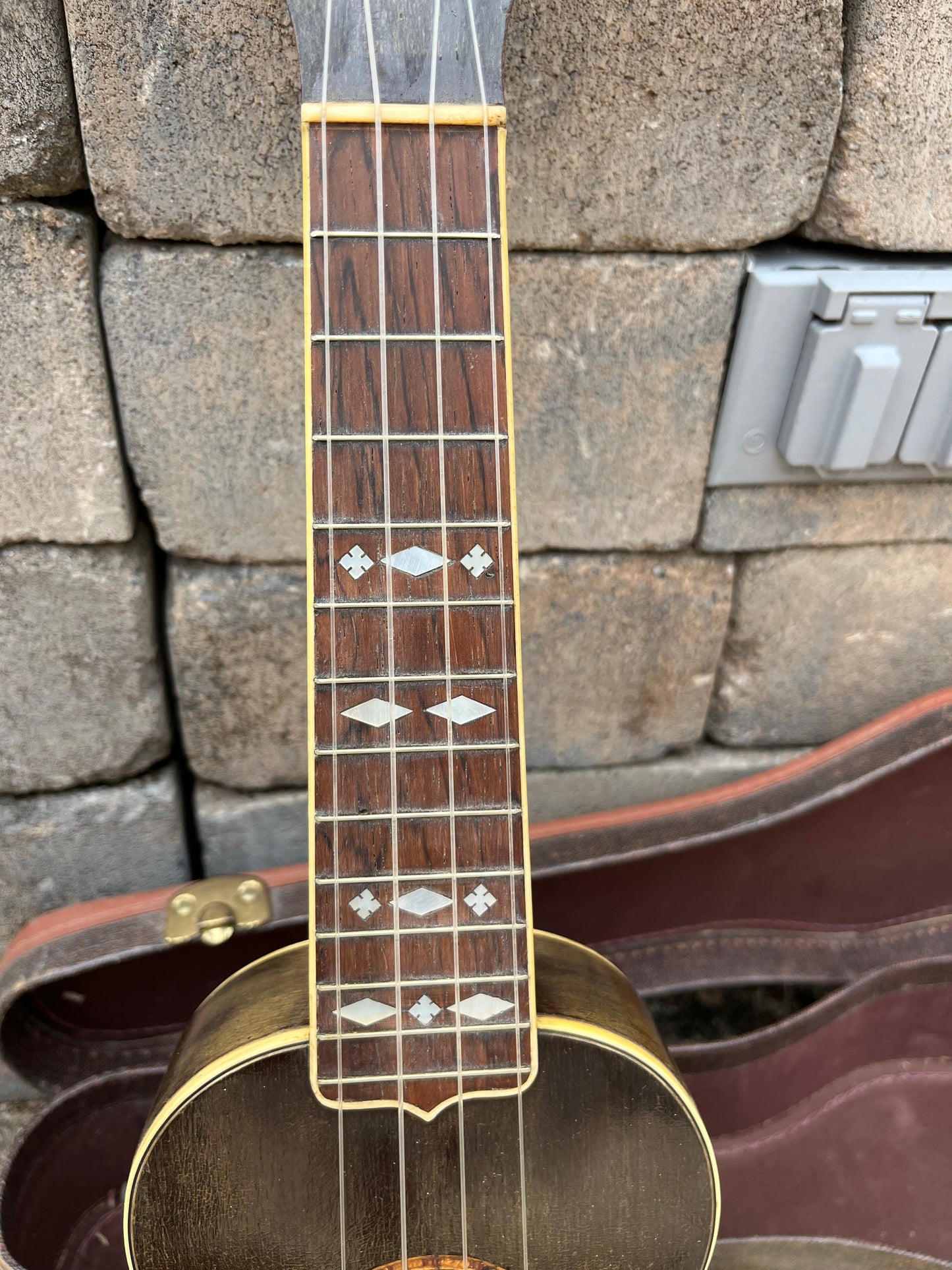 Vintage Gibson Style 3 Mahogany Ukulele Early 1930’s