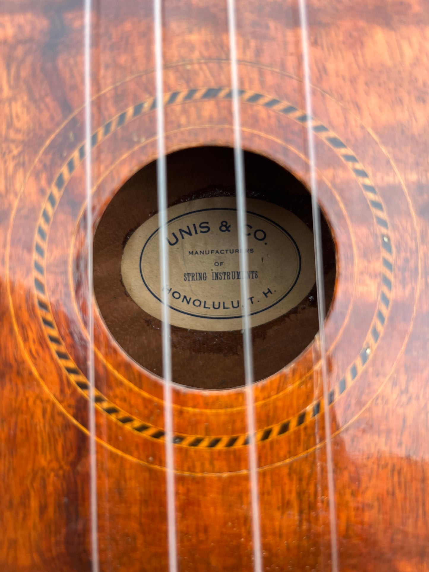 Vintage Unis & Co Hawaiian 1920’s Ukulele