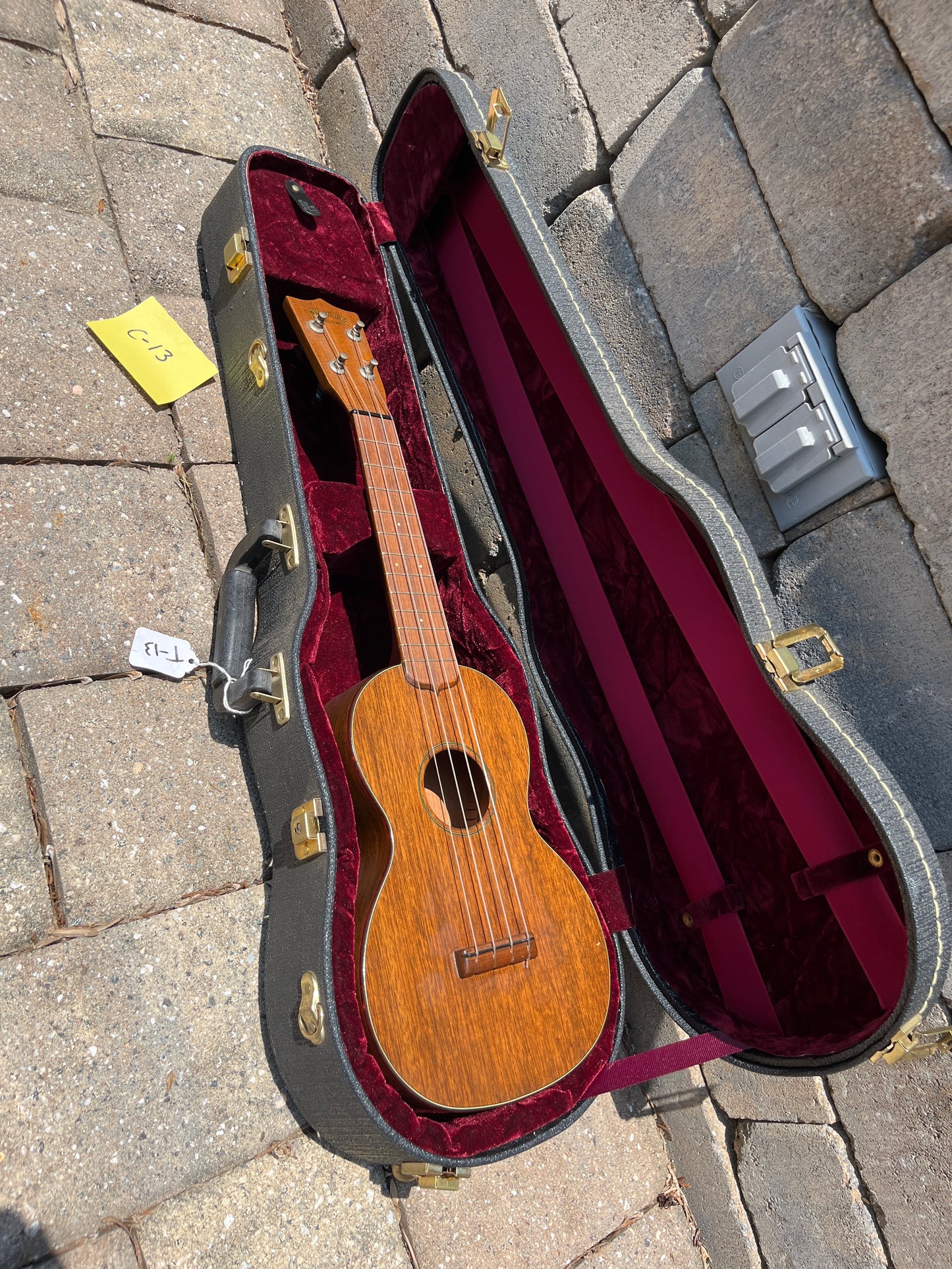 Vintage late 1930’s Martin Concert Ukulele