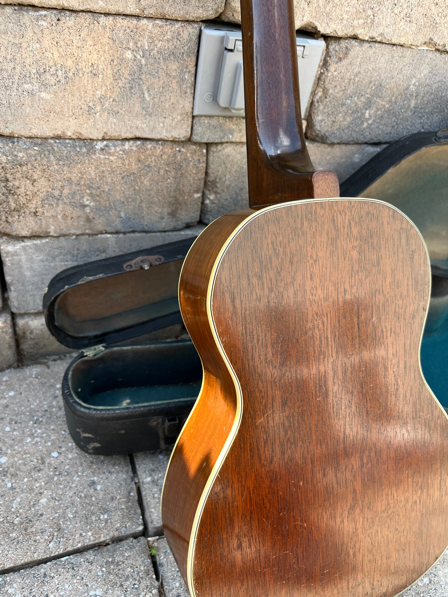 Vintage Gibson ETU-2 Tenor Electric Ukulele