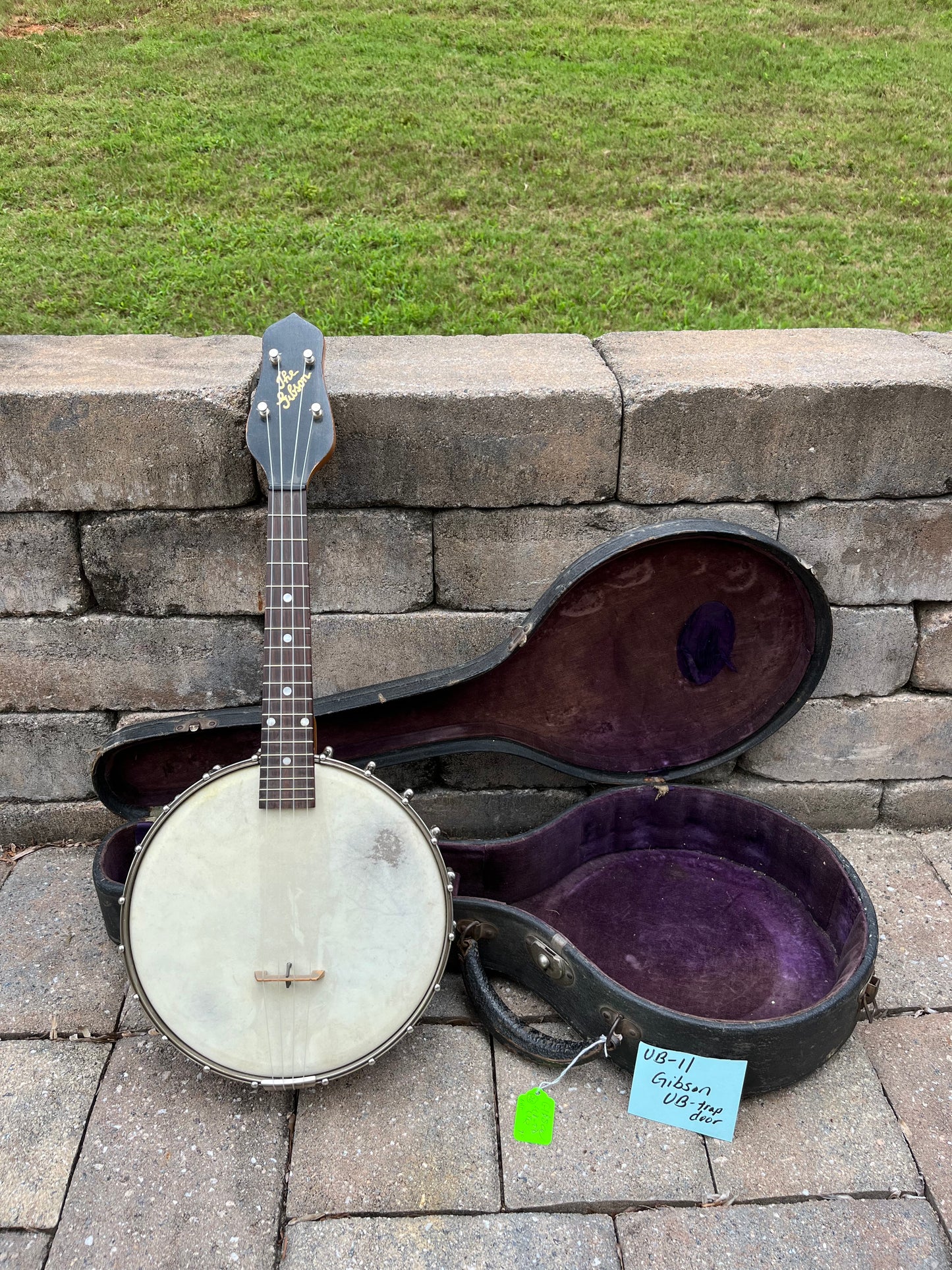 Vintage Gibson UB Trap Door Ukulele Banjo