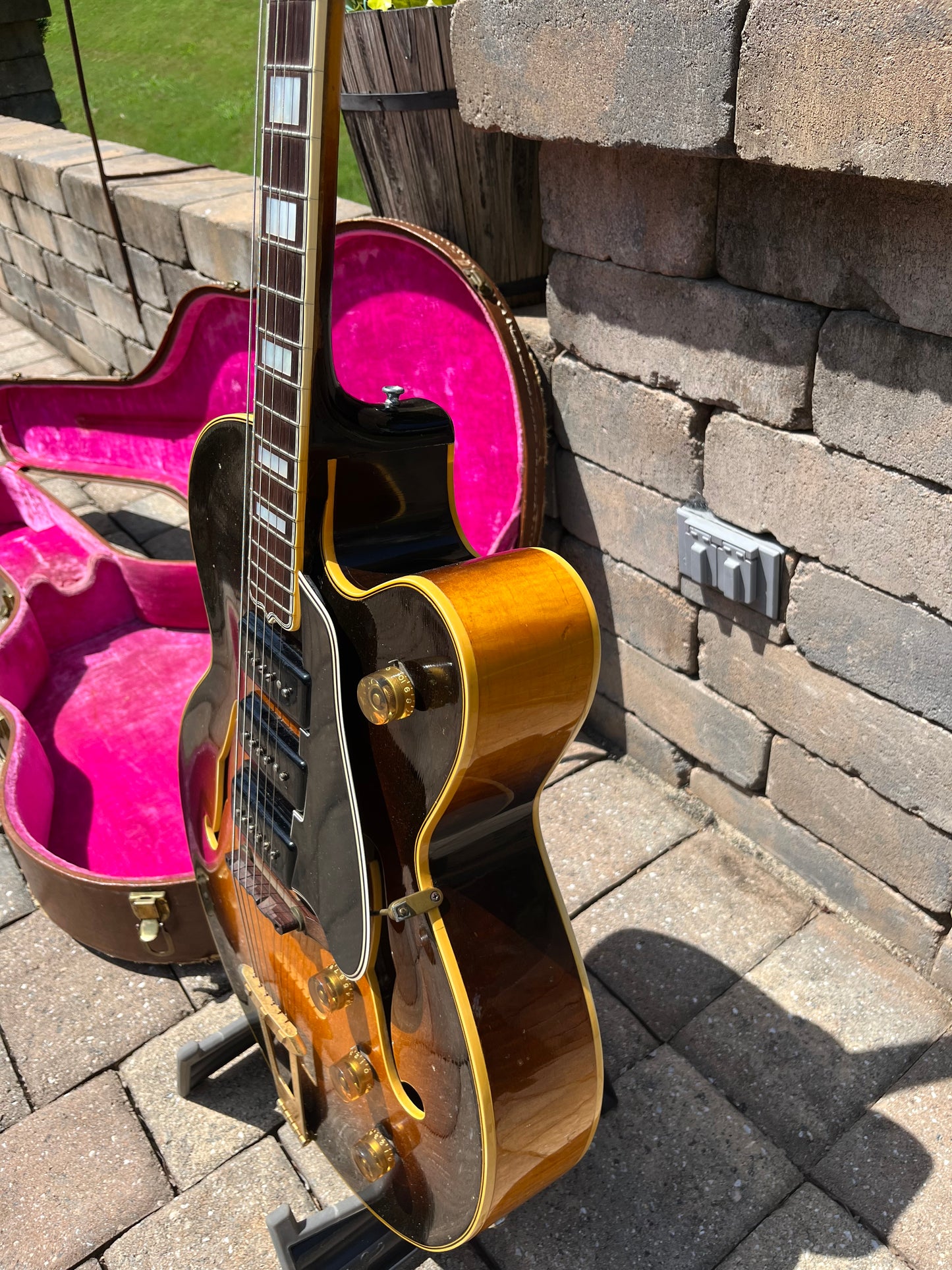 Vintage 1952 Gibson ES 5 Hollow Body Guitar