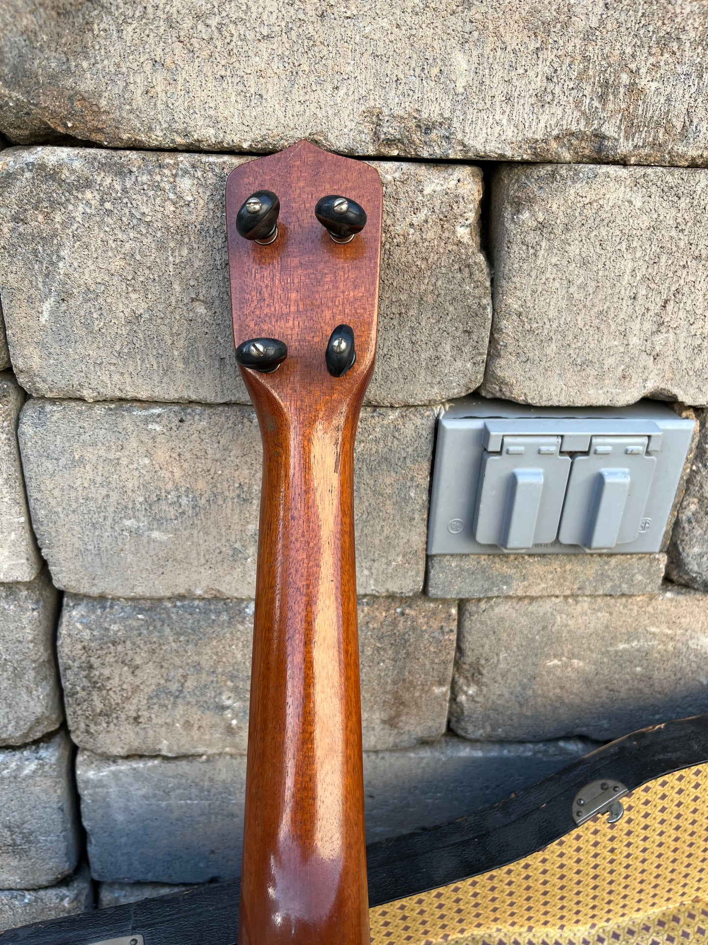 Vintage Gibson Style 1 Mahogany Ukulele