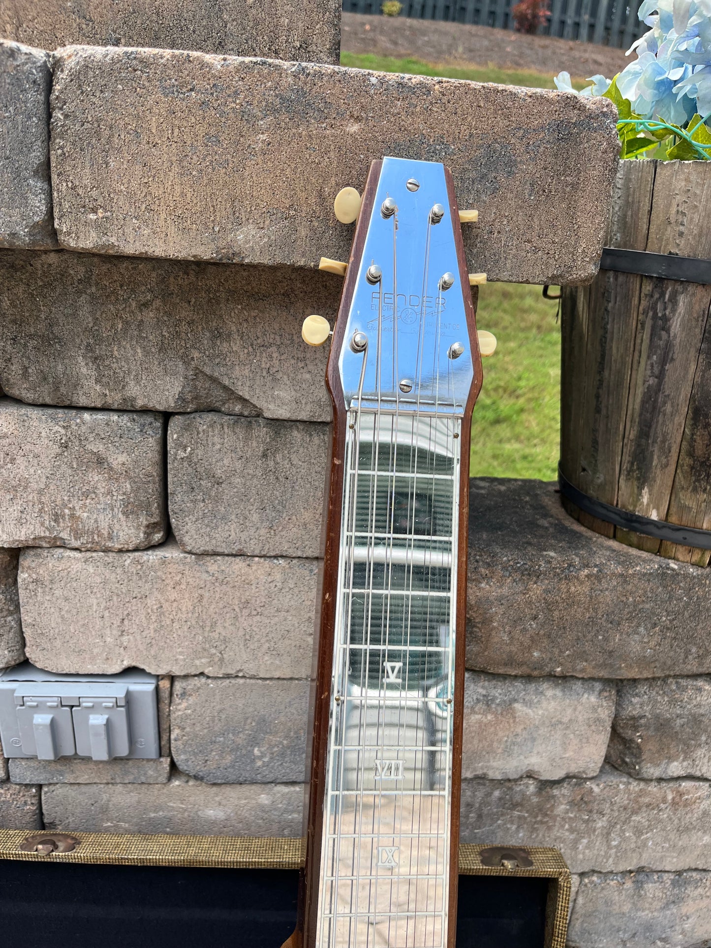 Vintage 1947 Fender Deluxe Lap Steel