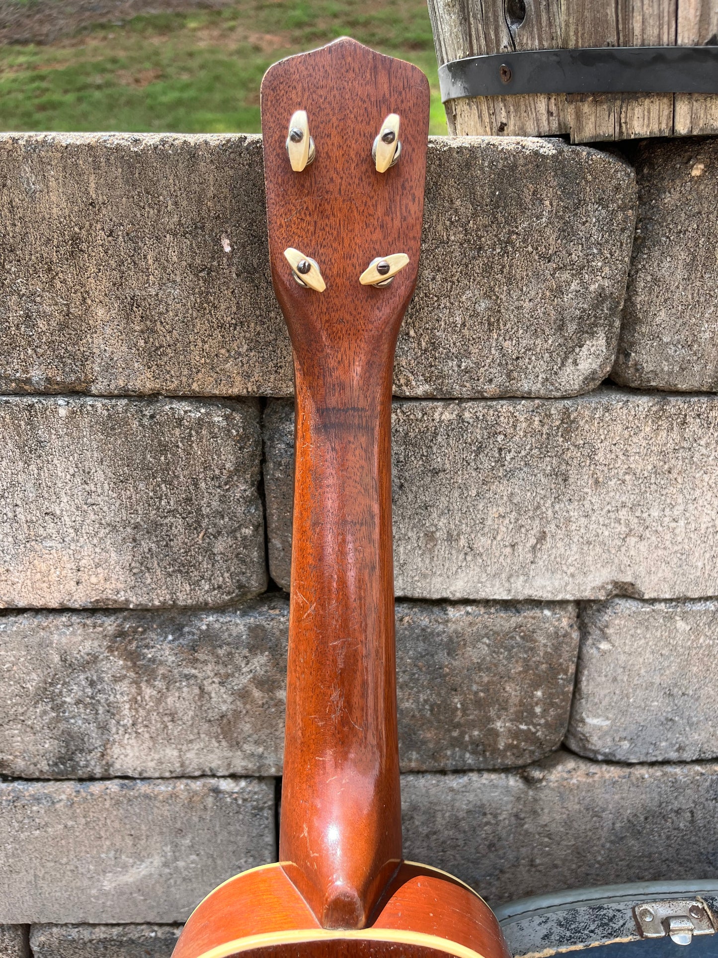 Vintage Gibson Style 2 Mahogany Ukulele