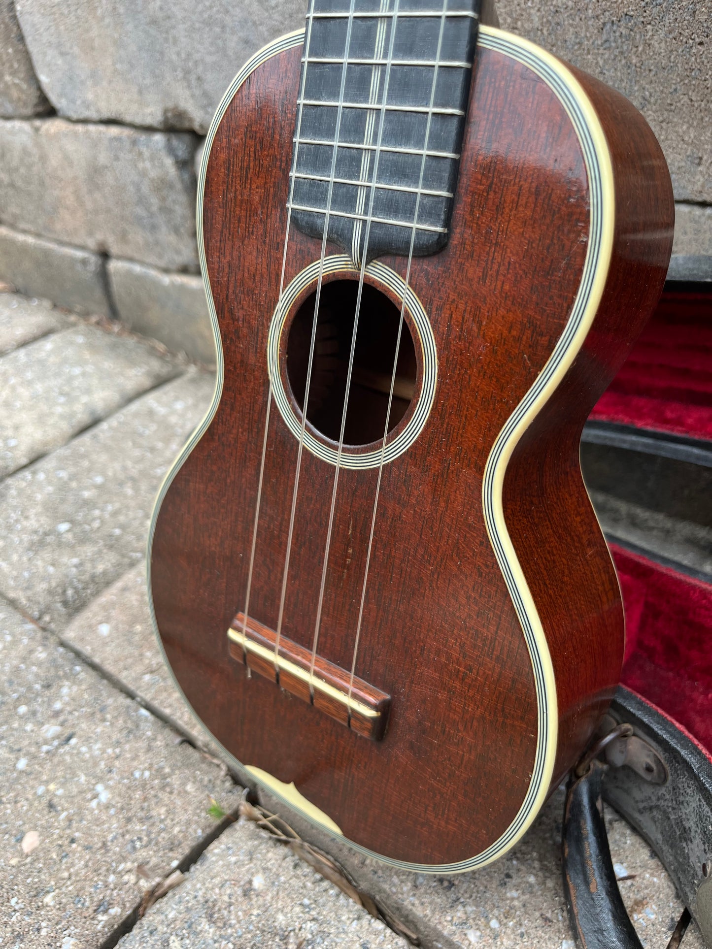 Vintage Martin Style 3 Ukulele