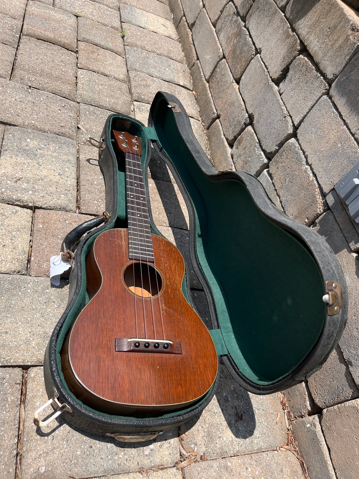 Vintage Martin Concert Ukulele