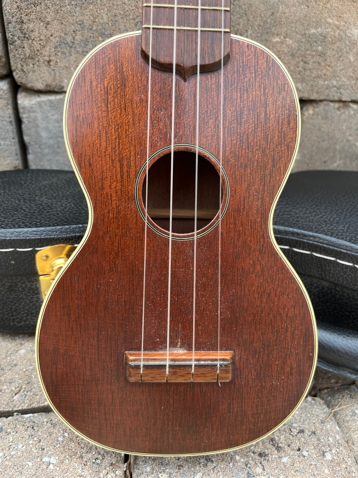Vintage Martin Style 2 Ukulele