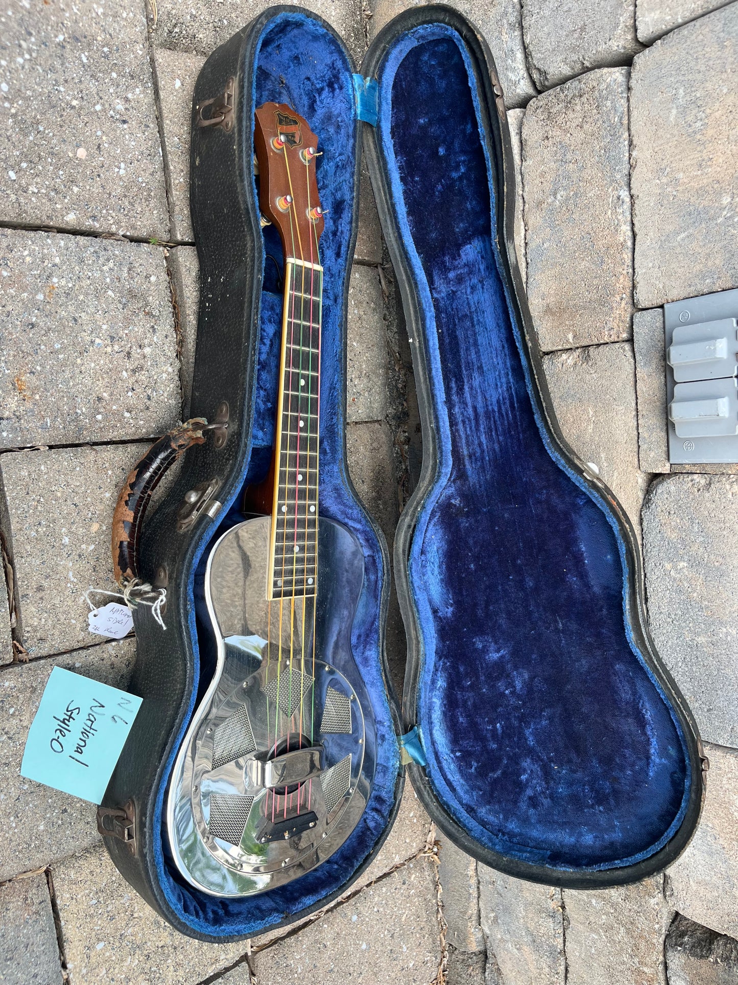 Vintage National Ukulele Style 1