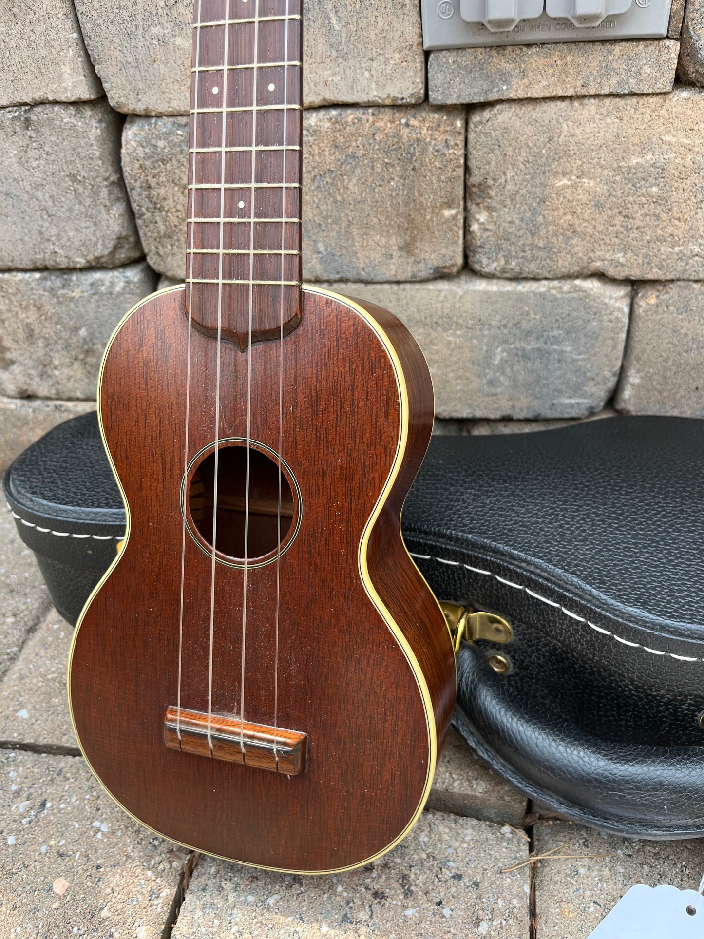 Vintage Martin Style 2 Ukulele