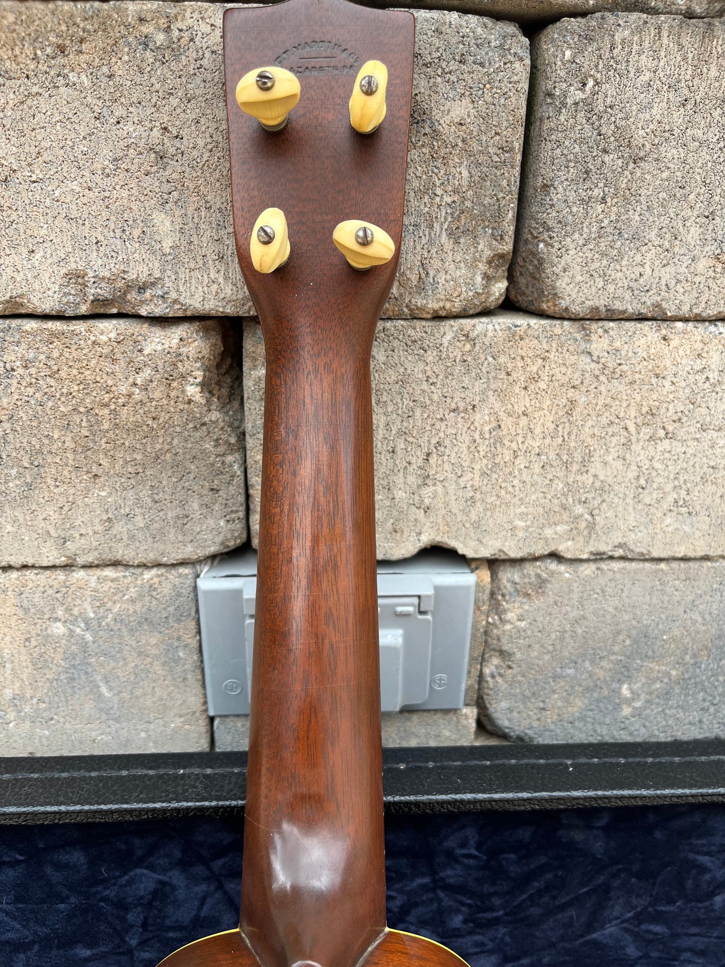 Vintage Martin Style 2 Ukulele