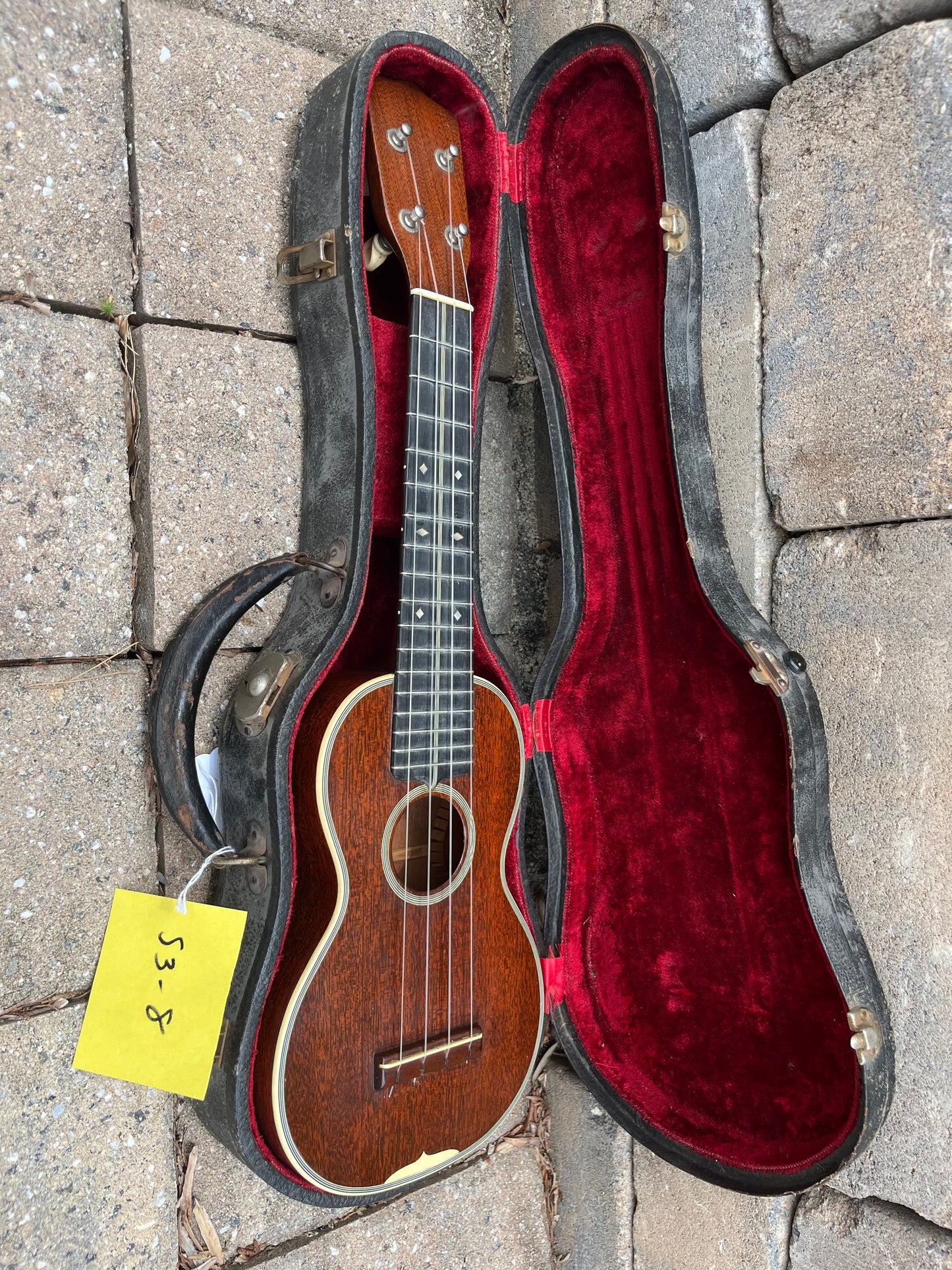 Vintage Martin Style 3 Ukulele