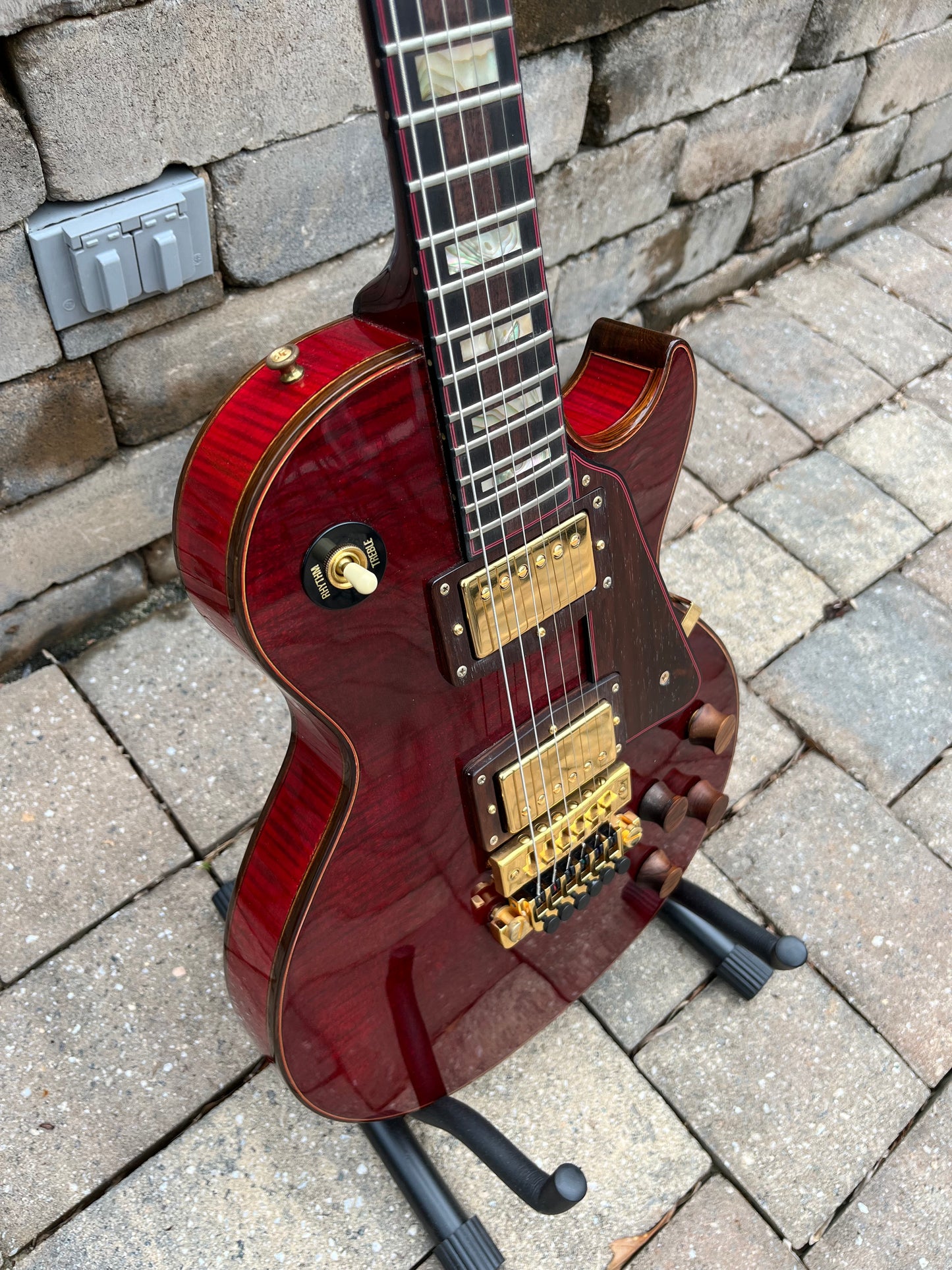 Vintage 1979 Gibson Les Paul Guitar “The Les Paul” Rare