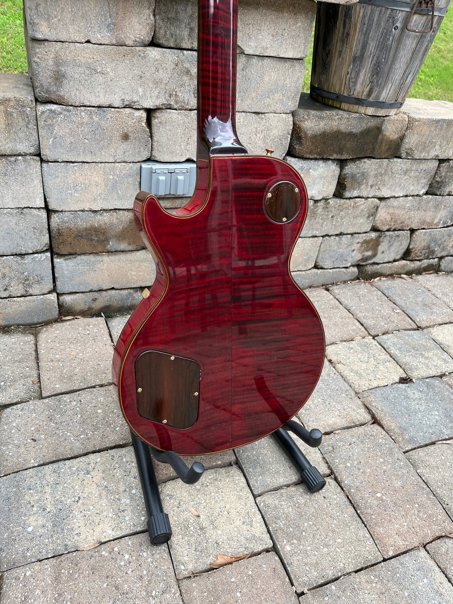 Vintage 1979 Gibson Les Paul Guitar “The Les Paul” Rare