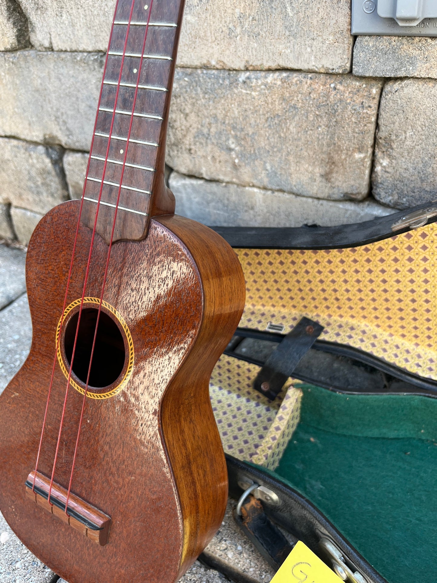 Vintage Gibson Style 1 Mahogany Ukulele