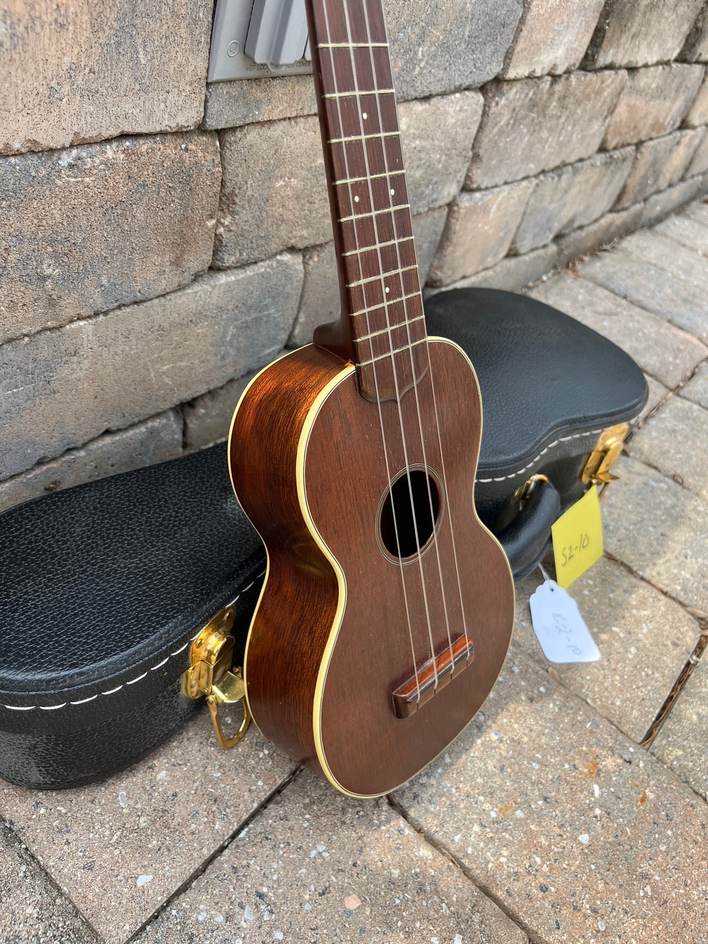 Vintage Martin Style 2 Ukulele
