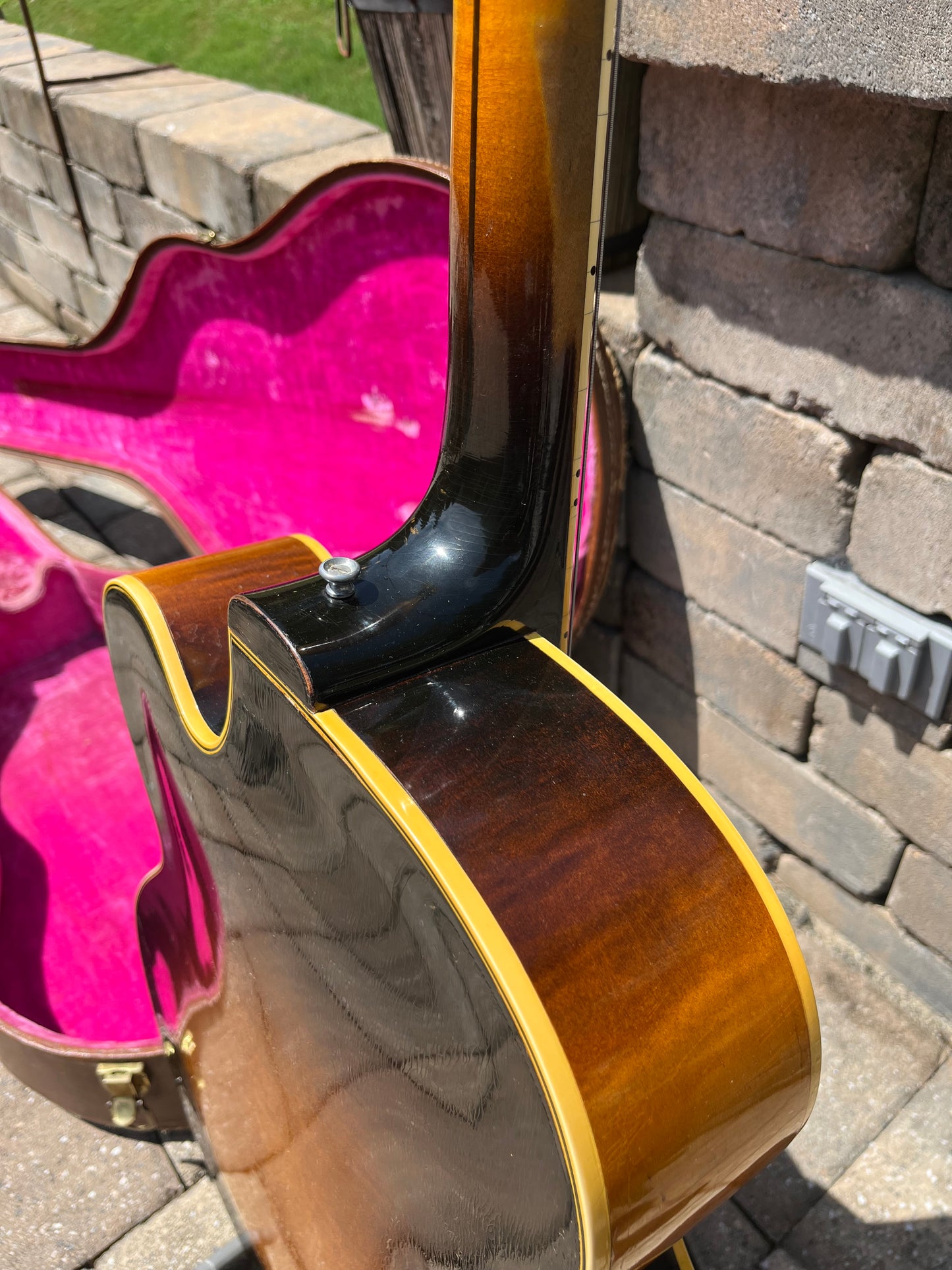 Vintage 1952 Gibson ES 5 Hollow Body Guitar