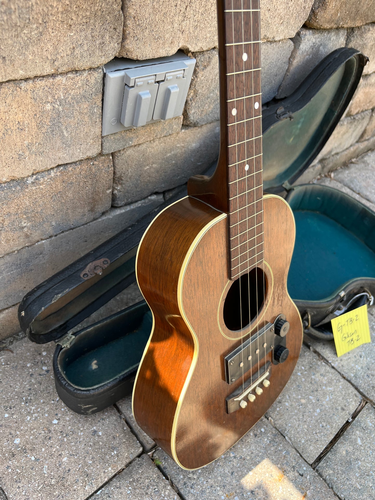 Vintage Gibson ETU-2 Tenor Electric Ukulele