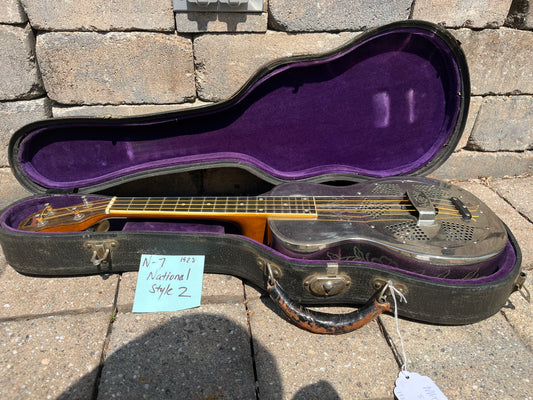 Vintage National Ukulele Style 2 1928