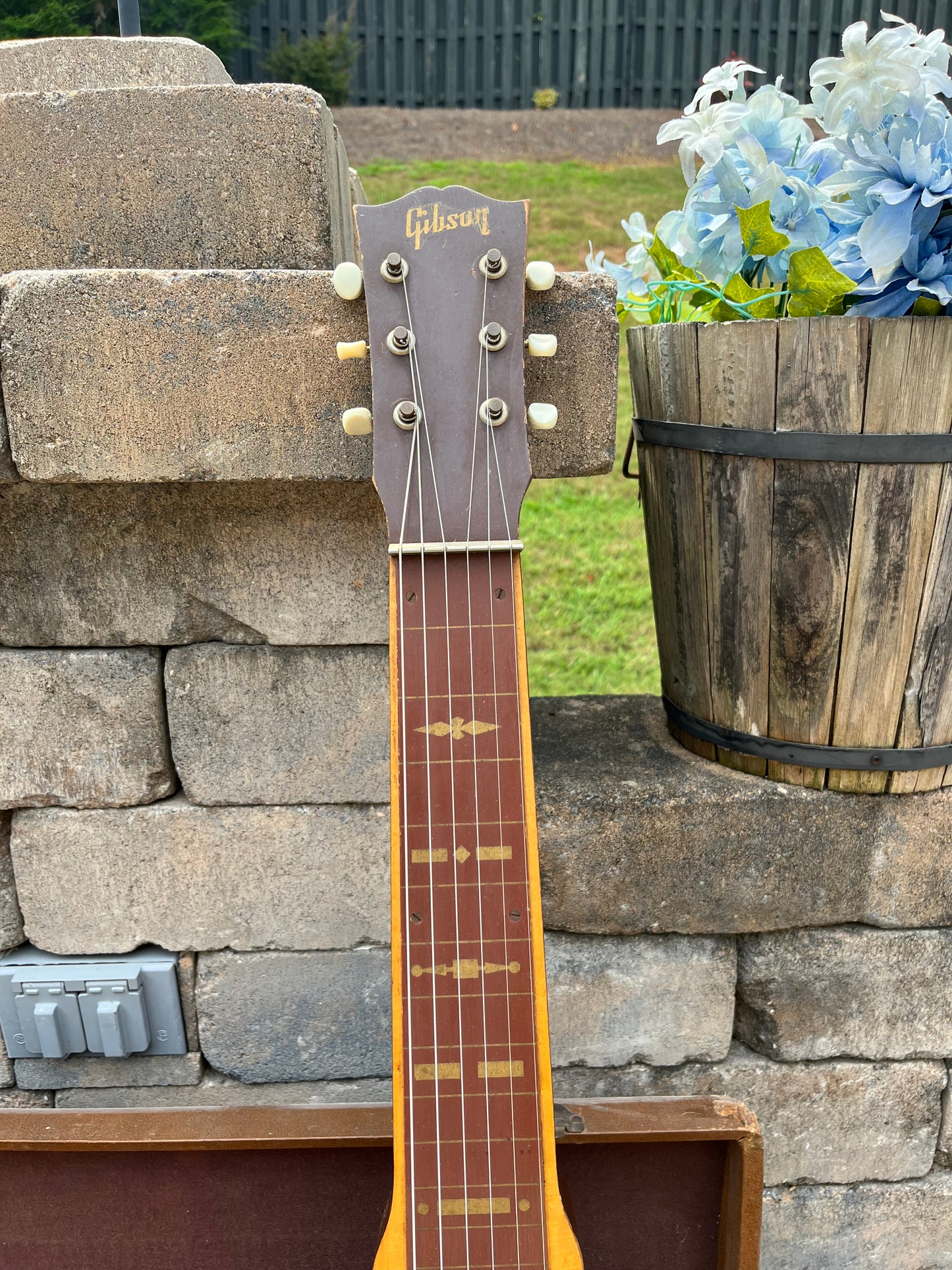 Vintage 1951 Gibson Royal Tone Lap Steel