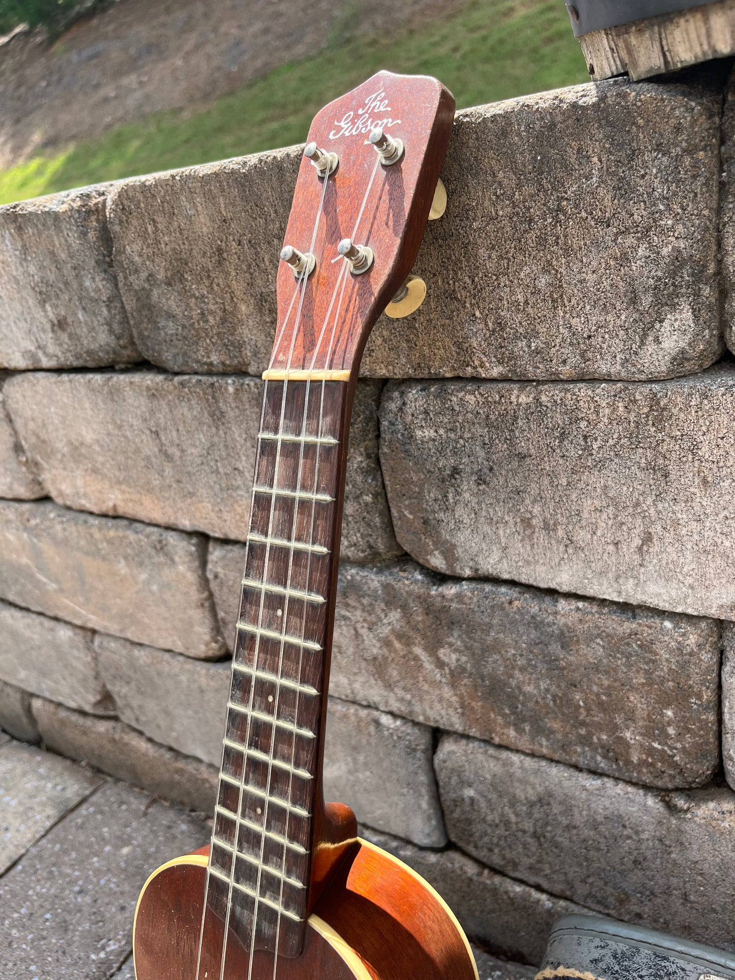 Vintage Gibson Style 2 Mahogany Ukulele