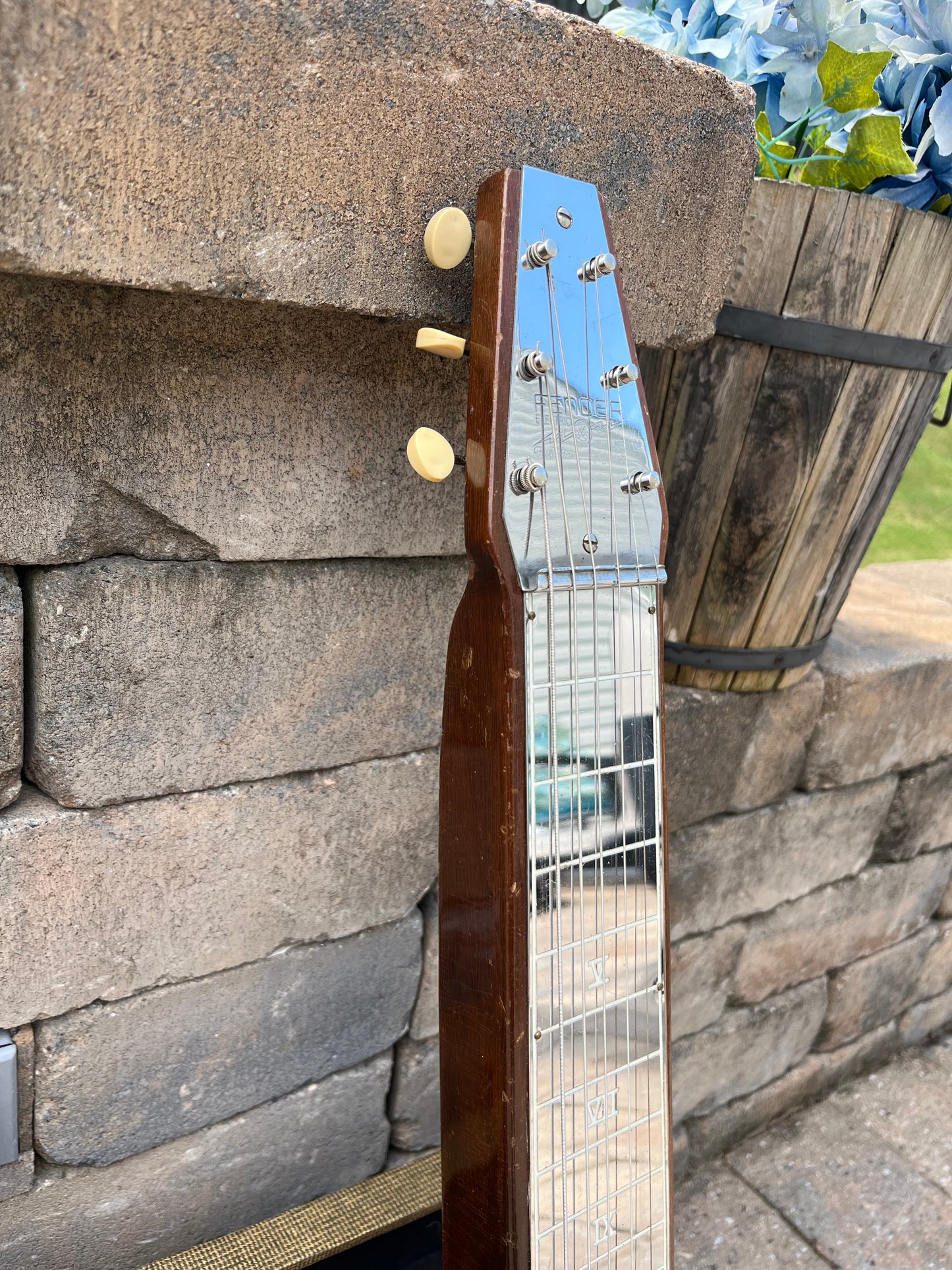 Vintage 1947 Fender Deluxe Lap Steel