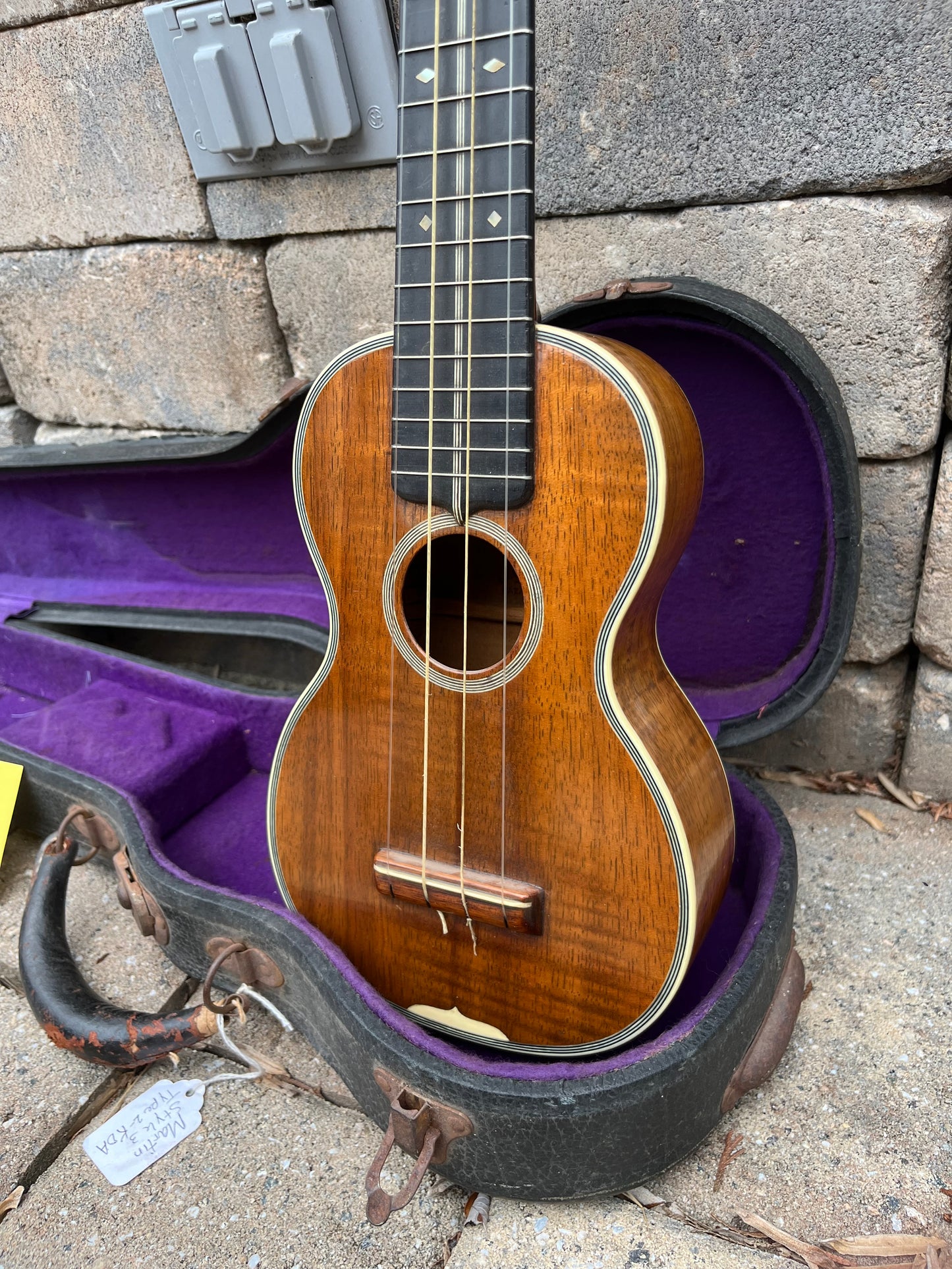 Vintage Martin Style 3 Ukulele