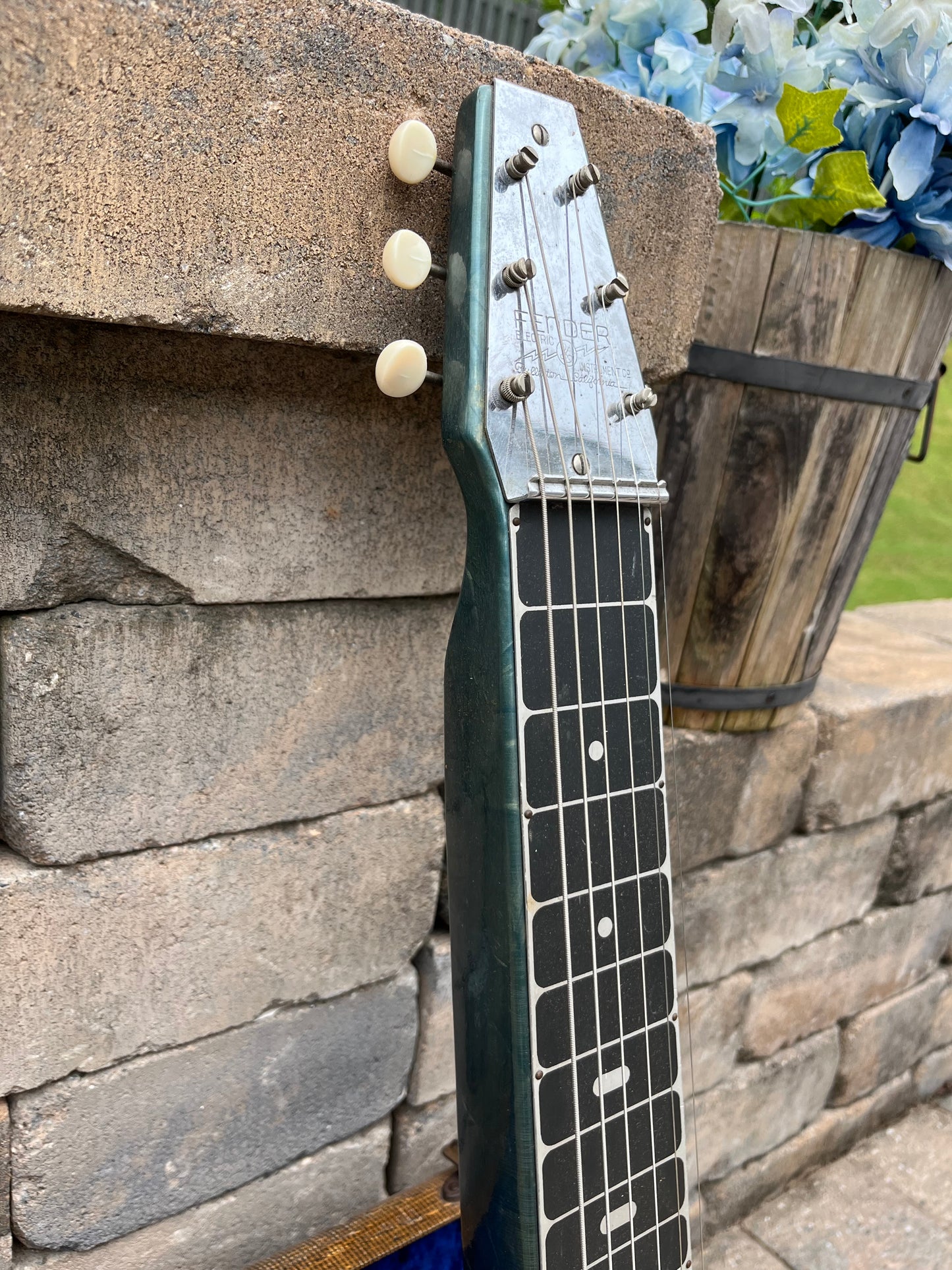 Vintage 1954 Fender Champion Lap Steel