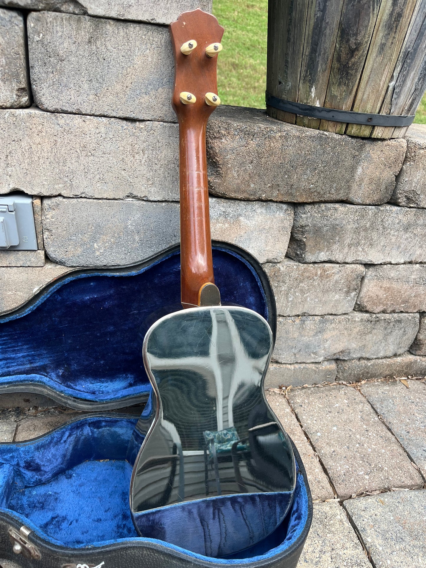 Vintage National Ukulele Style 1