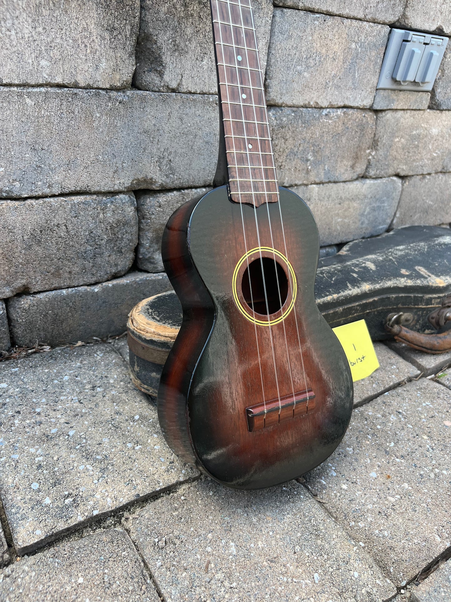 Vintage Gibson Style 1 Sunburst Ukulele