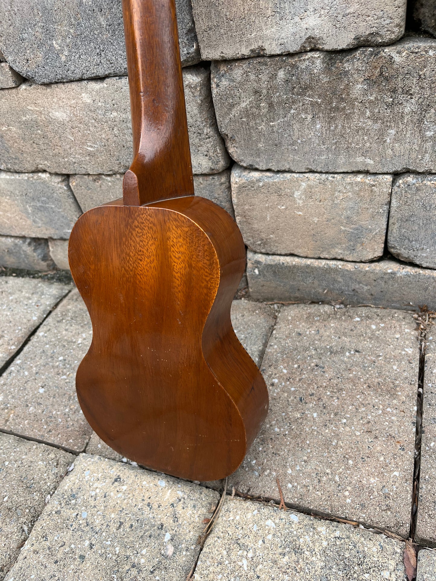 Vintage 1920’s Sammo Koa Ukulele