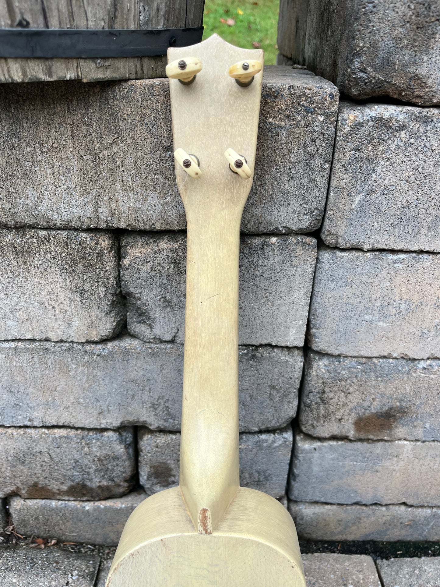 Vintage 1950’s Kamaka Ukulele