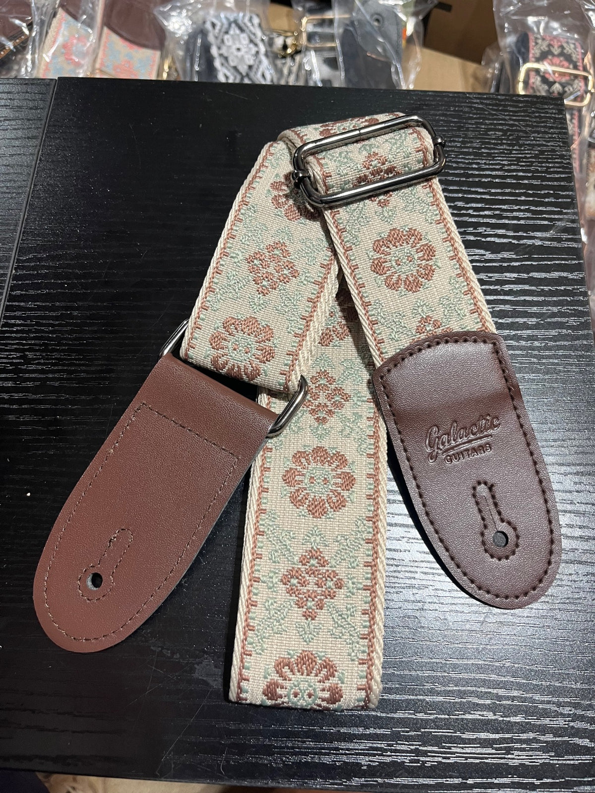 Galactic Guitars Woven Guitar Strap Vintage Floral Cream Rust