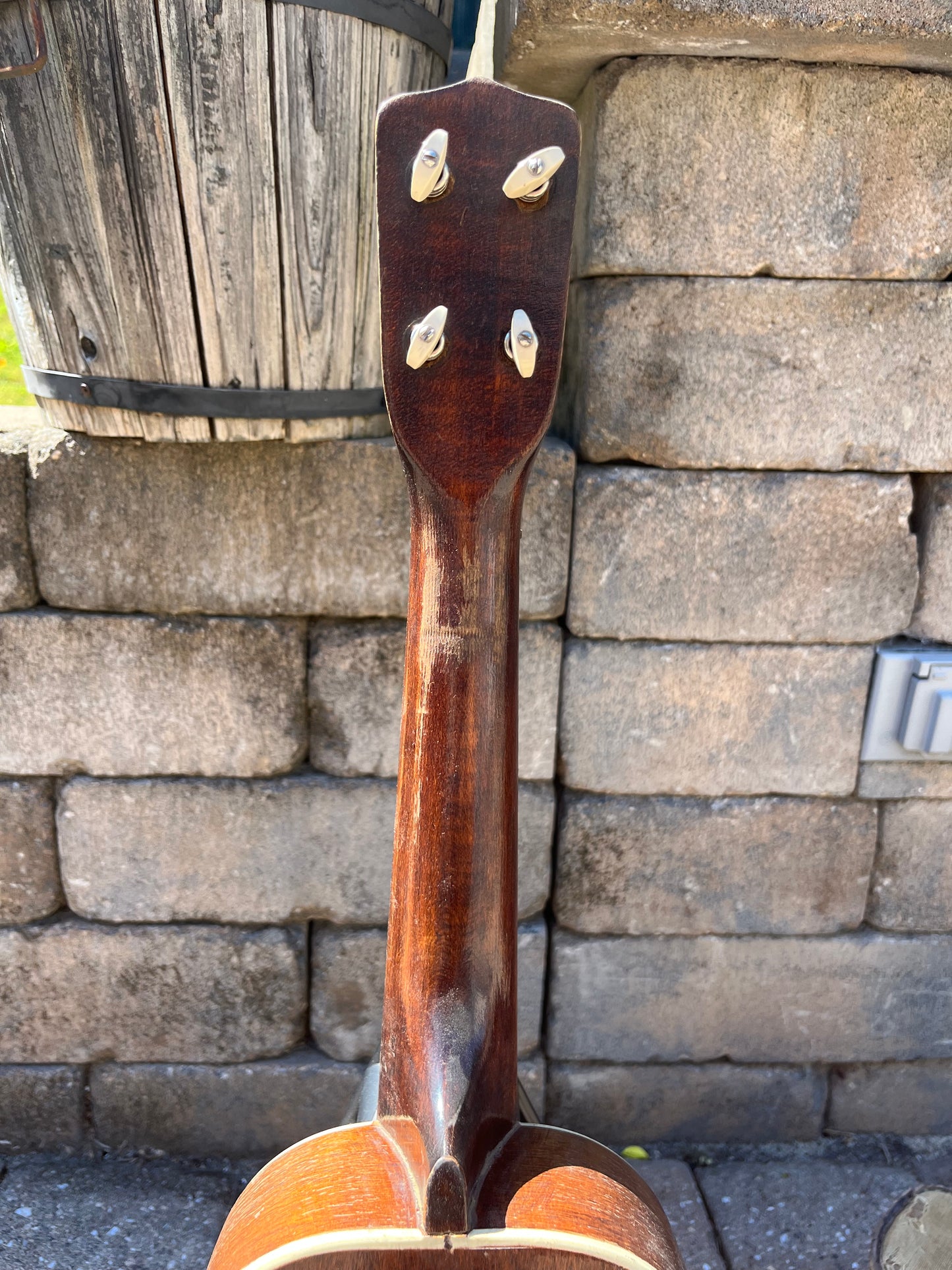 Vintage 1930’s Regal Wendell Hall Concert Ukulele