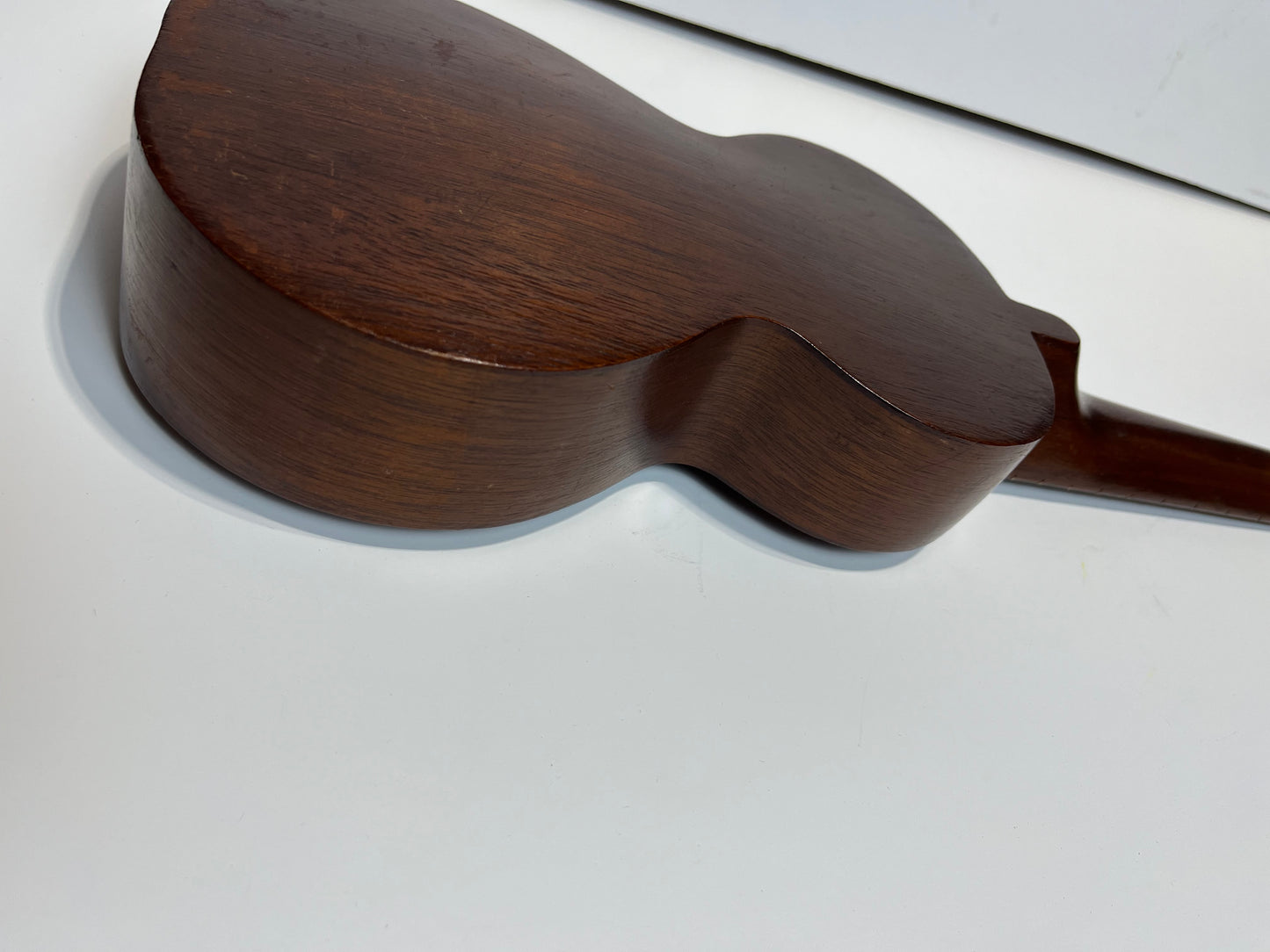 Vintage 1920’s Kaholas & Co Hawaiian Ukulele