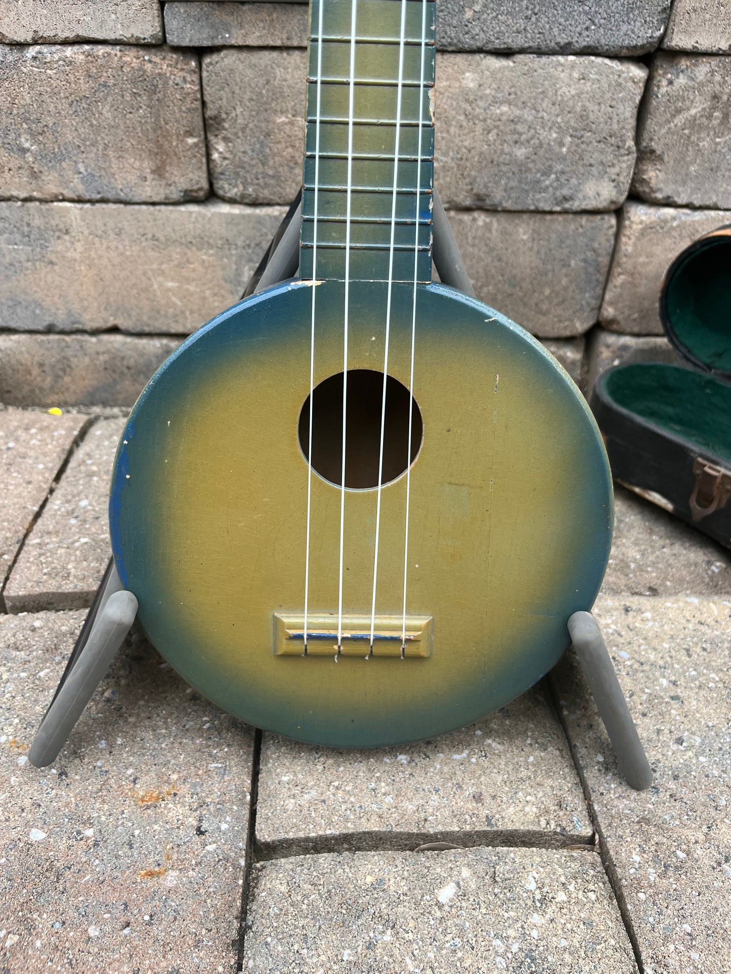 Vintage 1940’s Gretsch Camp Ukulele