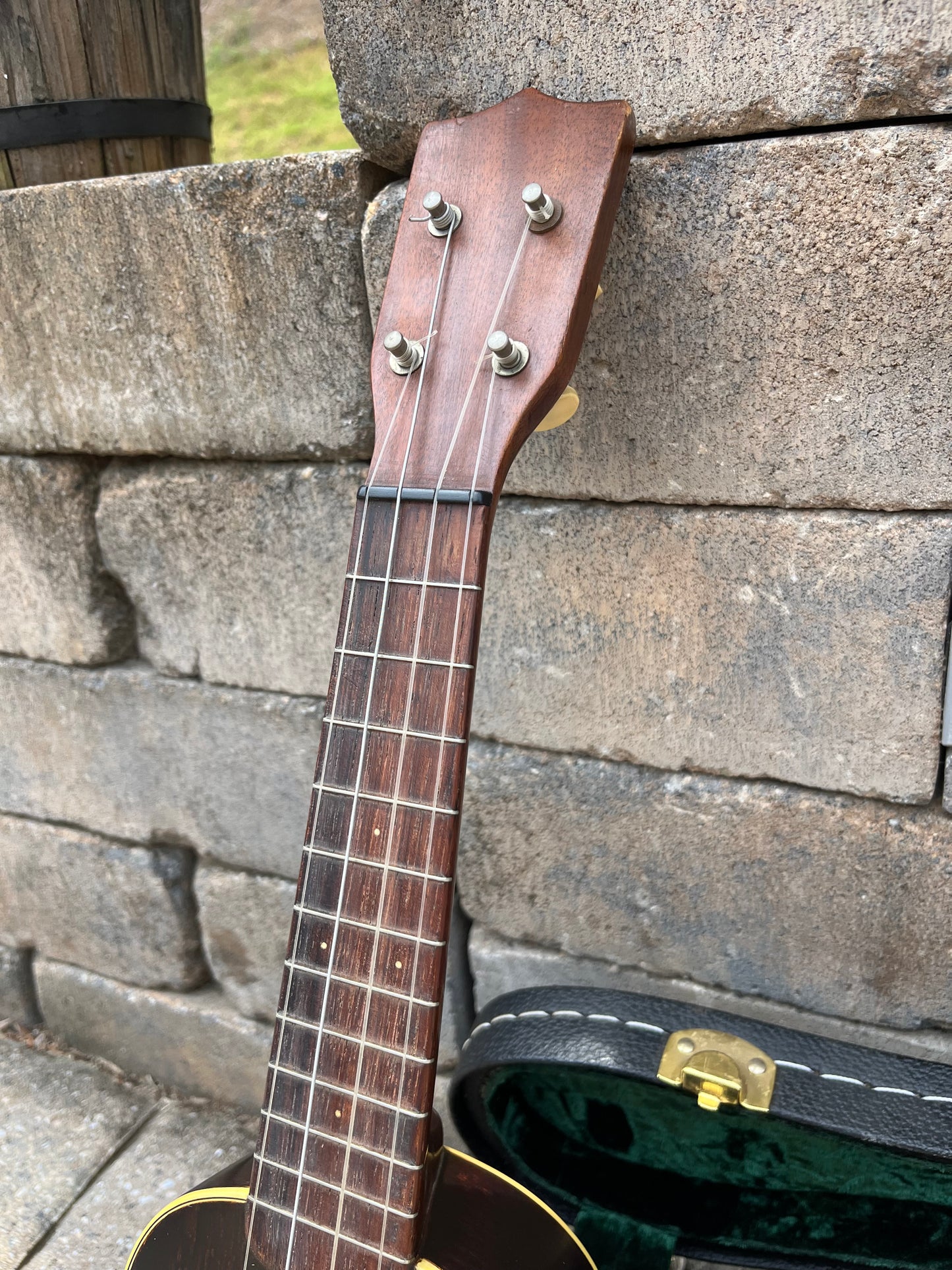 Vintage Martin Style 2 Ukulele