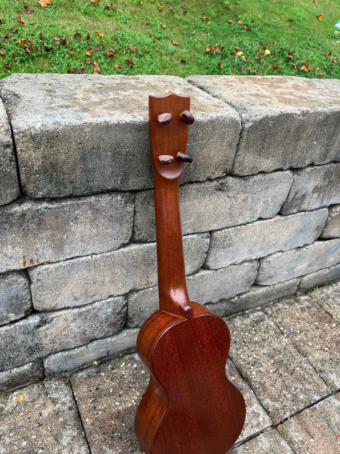 Vintage Mahogany Kaholas & Co Hawaiian Ukulele
