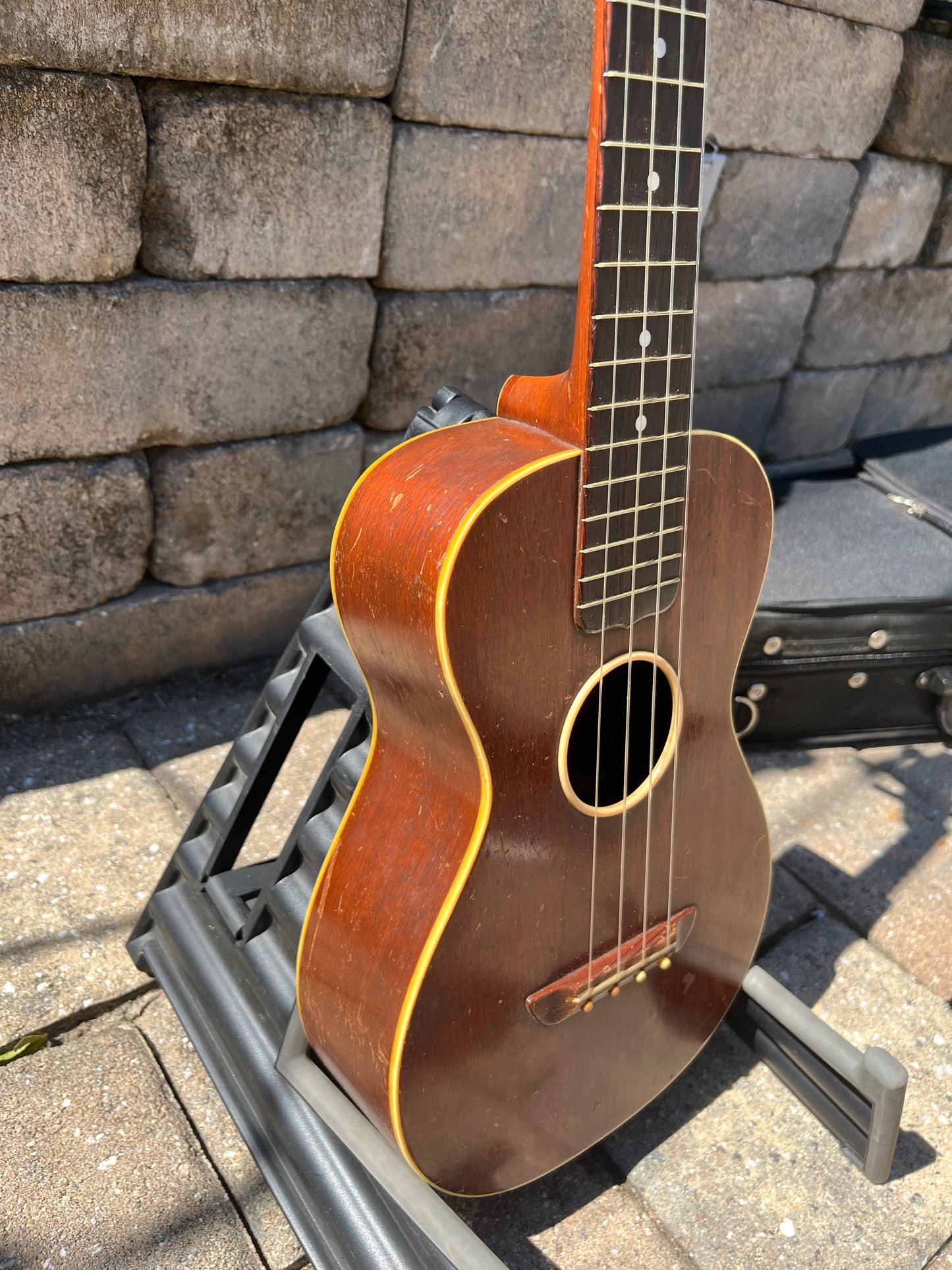 Vintage Washburn 1930’s Concert made by Lyon & Healy