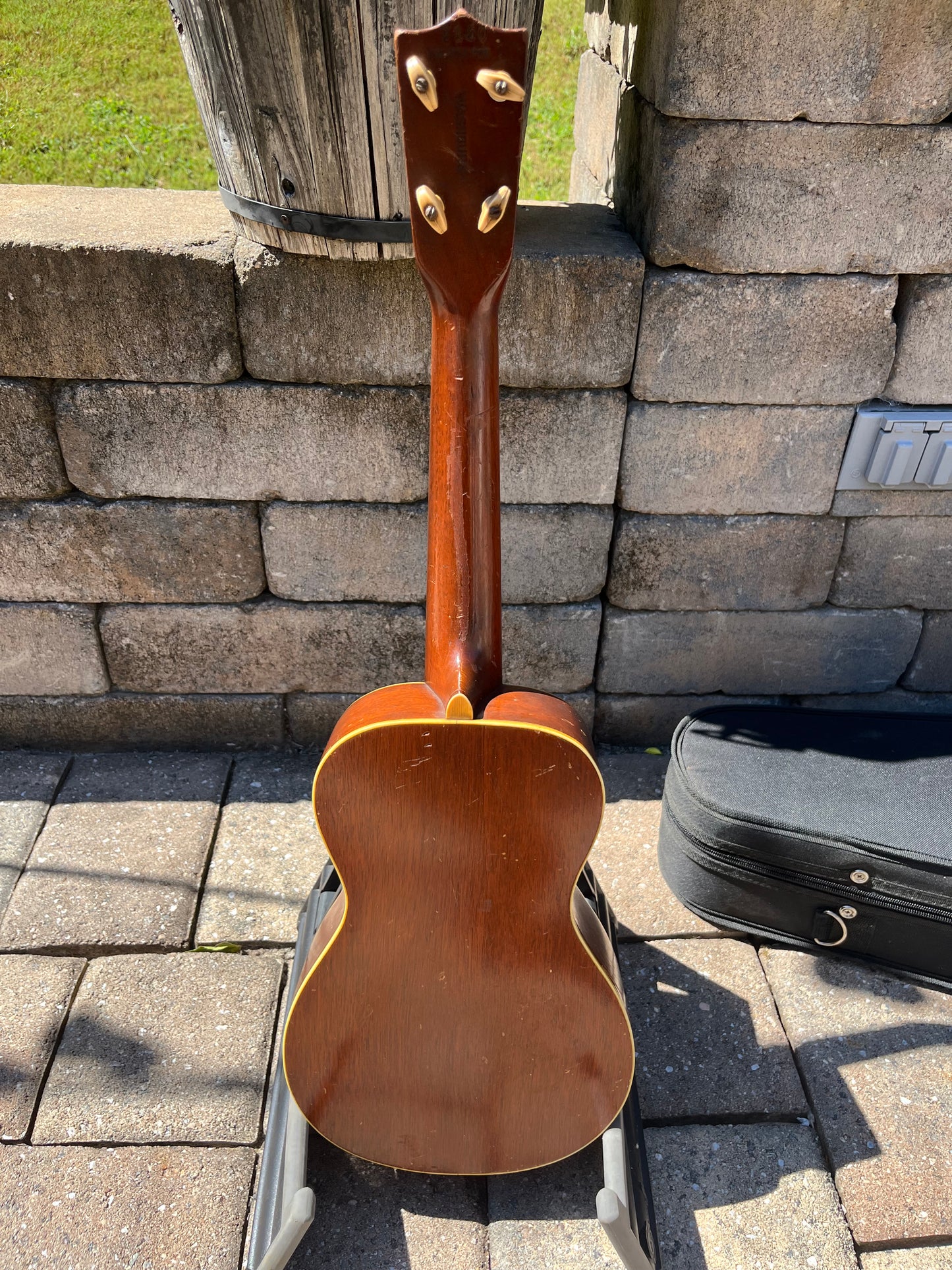 Vintage Washburn 1930’s Concert made by Lyon & Healy
