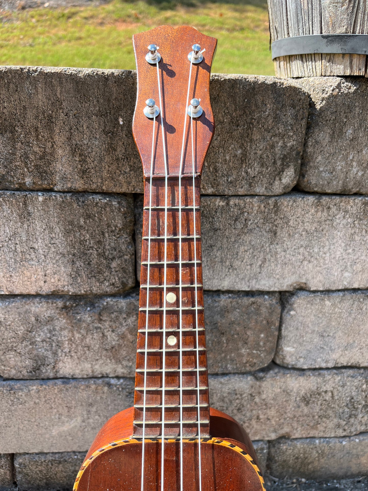 Vintage 1920’s Hawaiian Soprano Ukulele