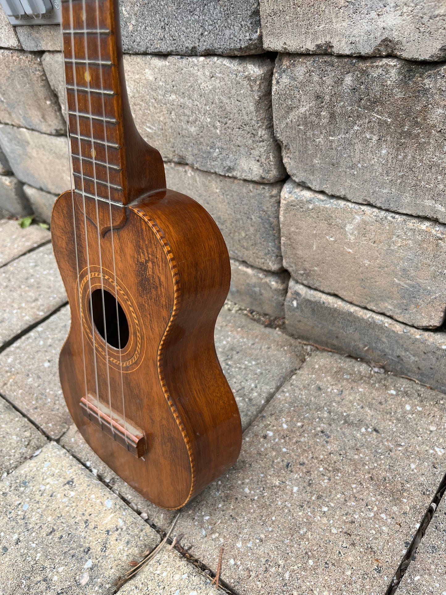 Vintage 1920’s Sammo Koa Ukulele