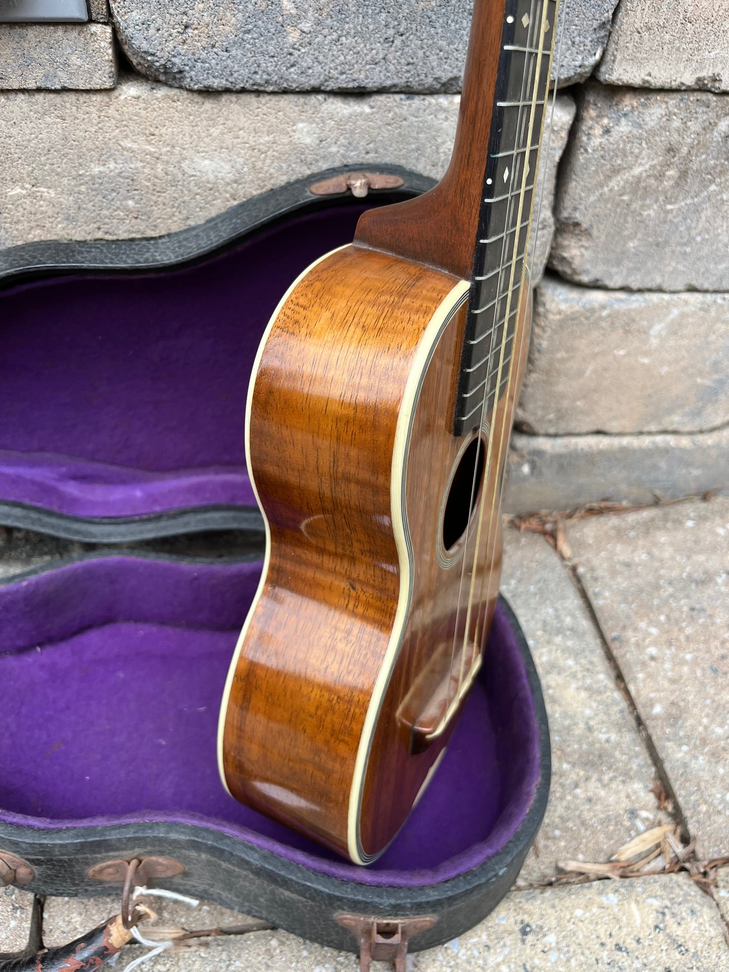 Vintage Martin Style 3 Ukulele