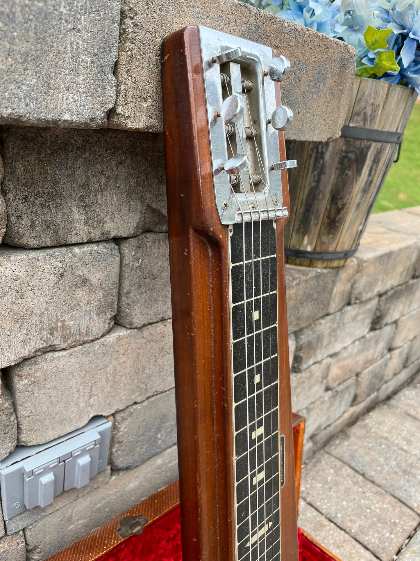 Vintage 1952 Fender Deluxe Lap Steel