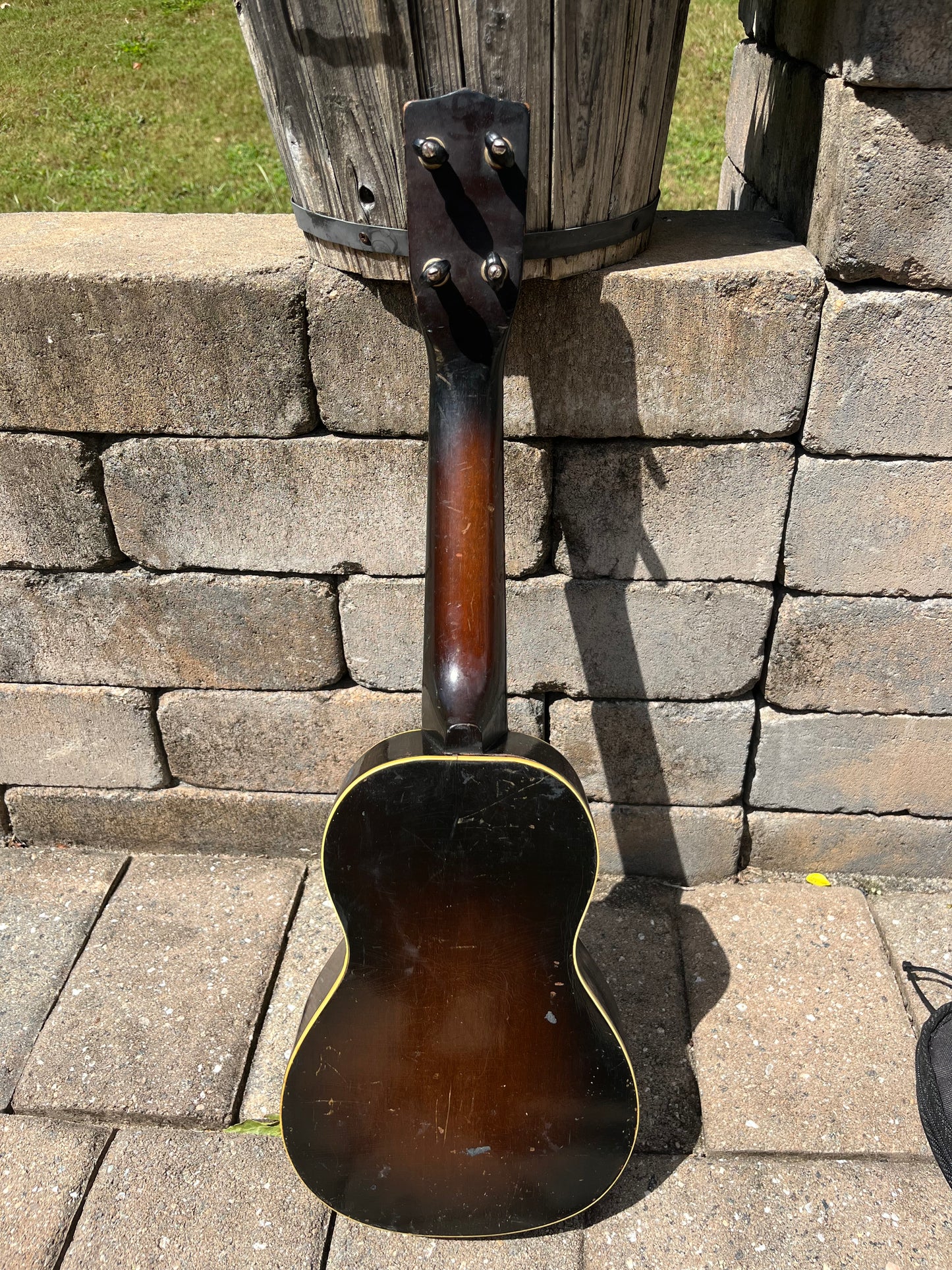 Vintage Johnny Marvin Tenor Ukulele
