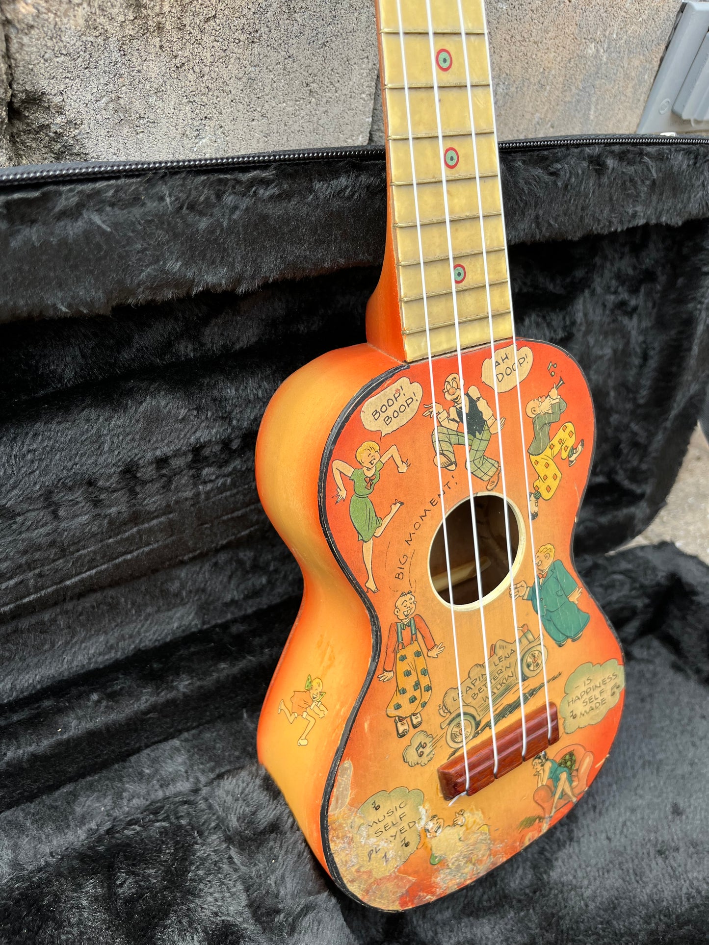 Vintage 1920’s Harmony Harold Teen Sunburst Ukulele