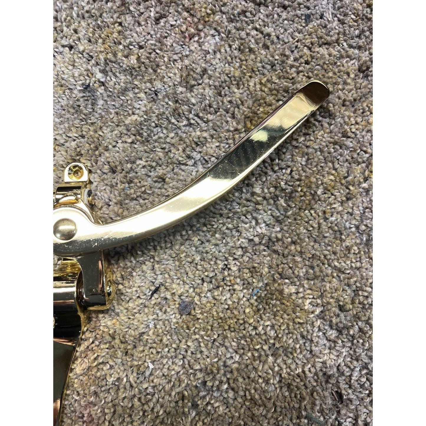 New Gold Bigsby Style Guitar Tail Piece With Hardware