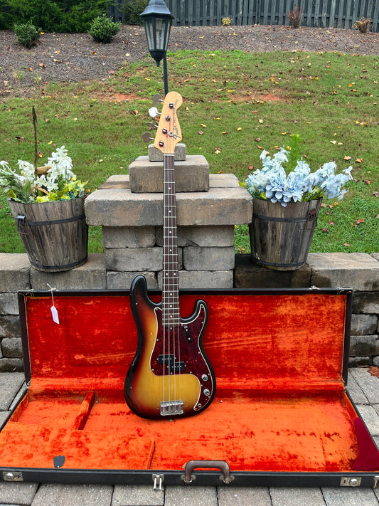 Vintage 1969 Fender Precision Bass