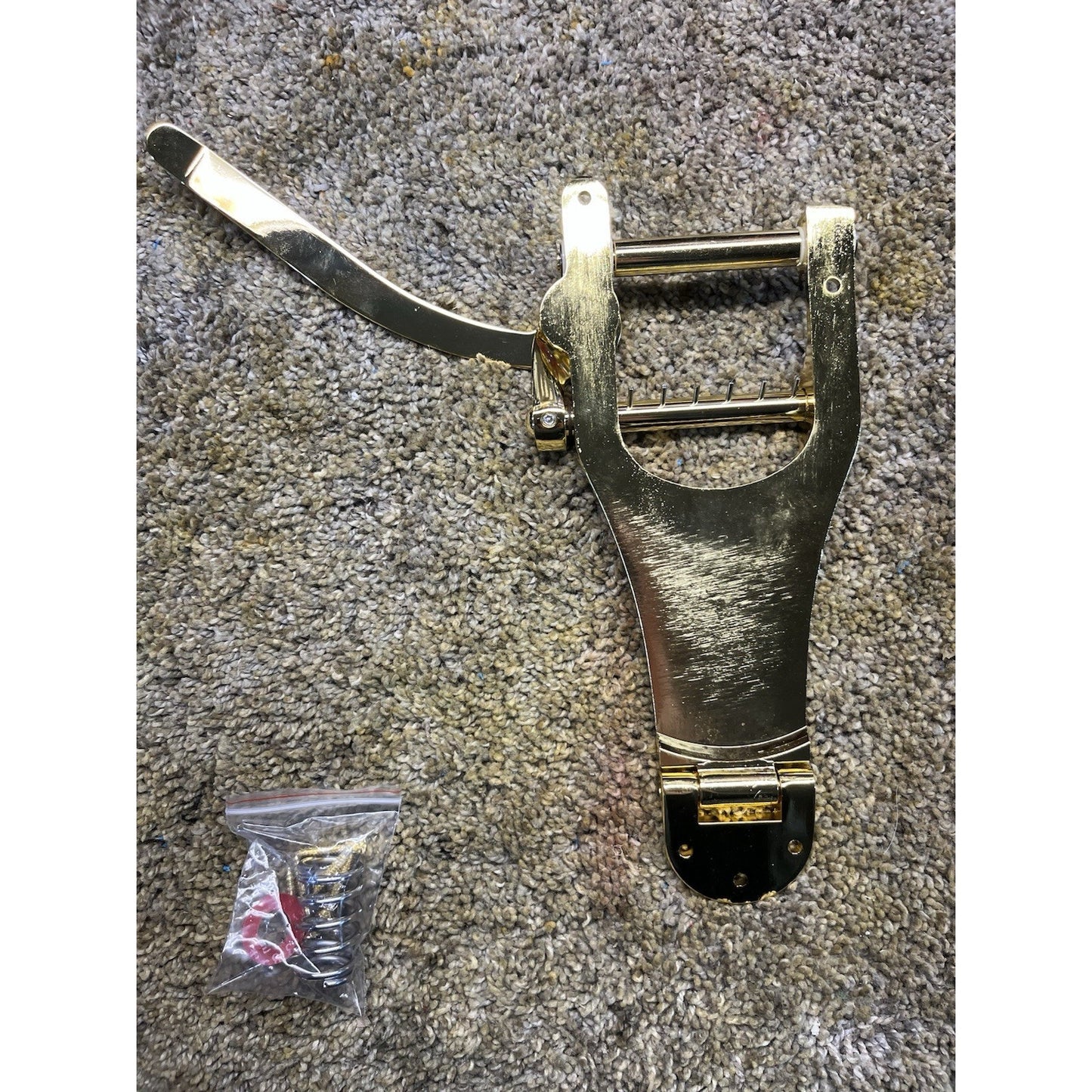 New Gold Bigsby Style Guitar Tail Piece With Hardware